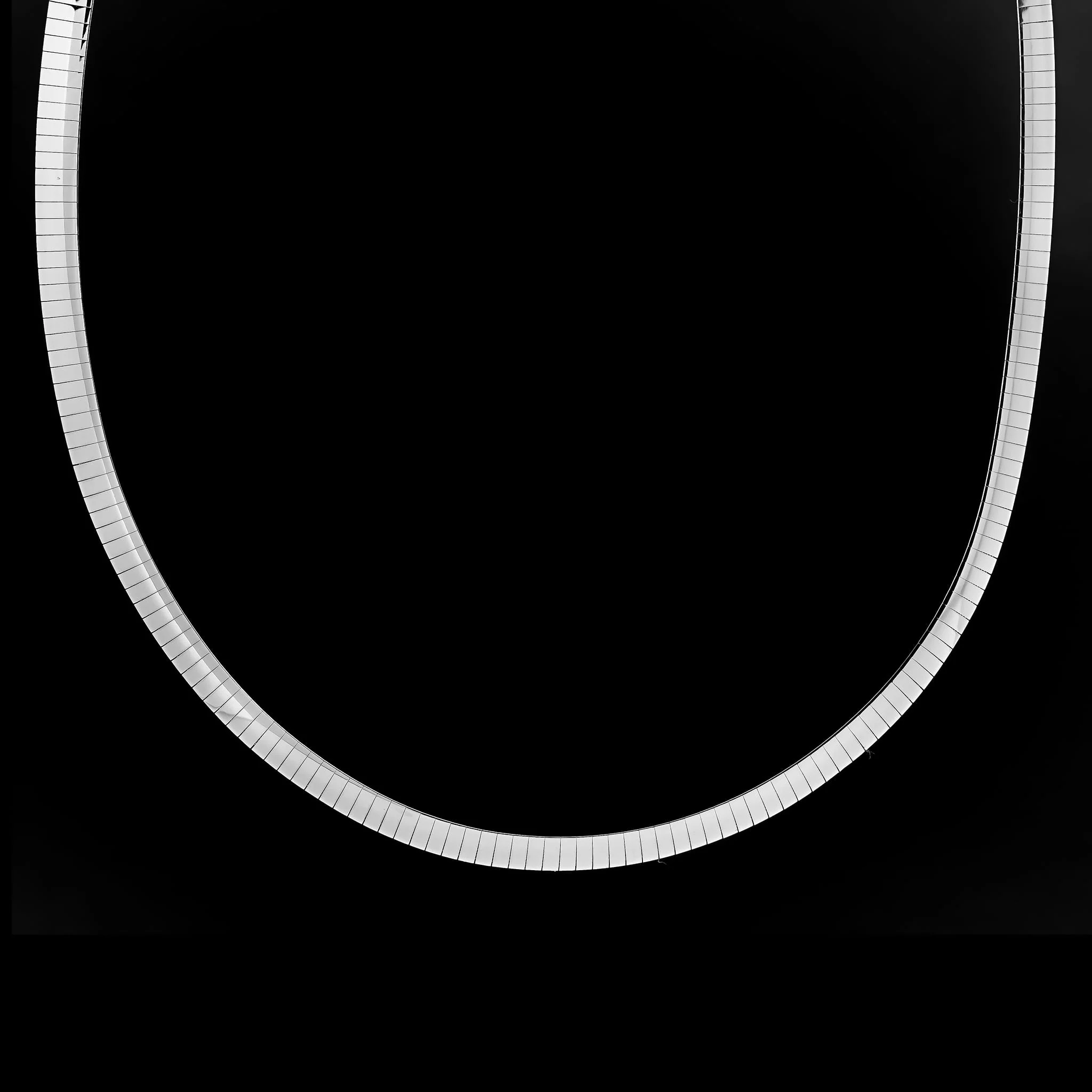 14K Two-tone Gold Estate Reversable Omega Necklace - Image 2