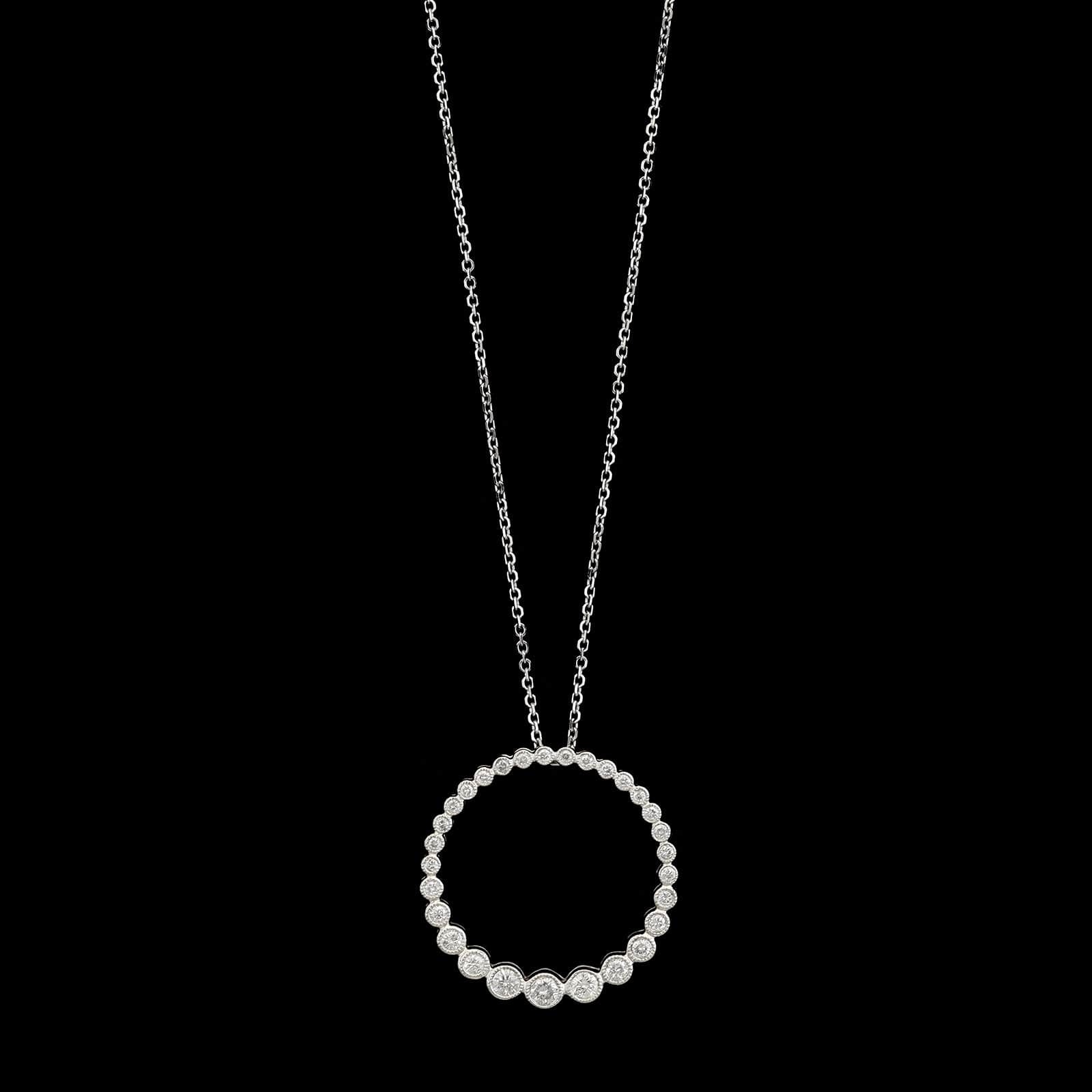 14K White Gold Estate Diamond Circle Pendant Necklace