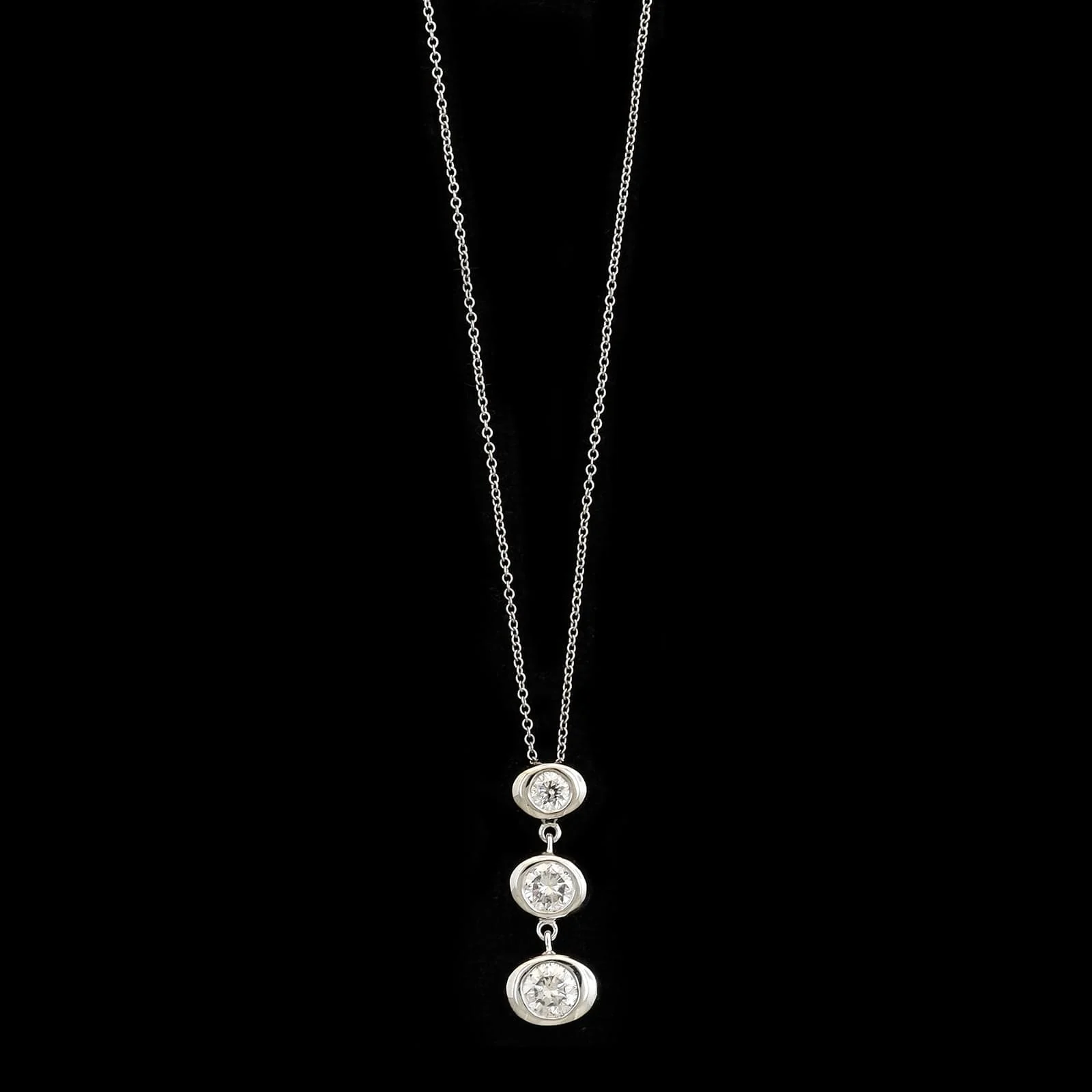 14K White Gold Estate Diamond Three Stone Pendant Necklace