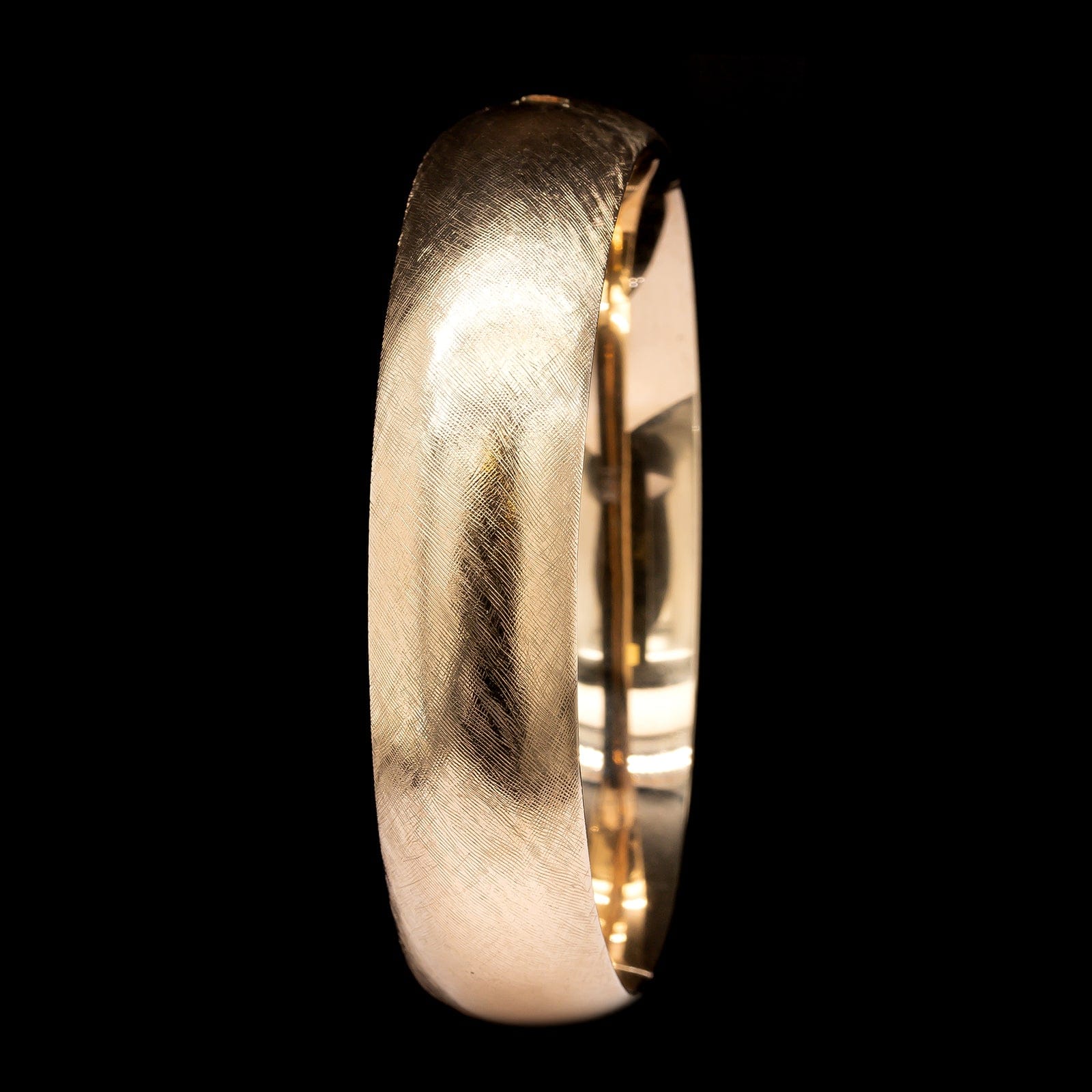 14K Yellow Gold Estate Bangle - Image 2