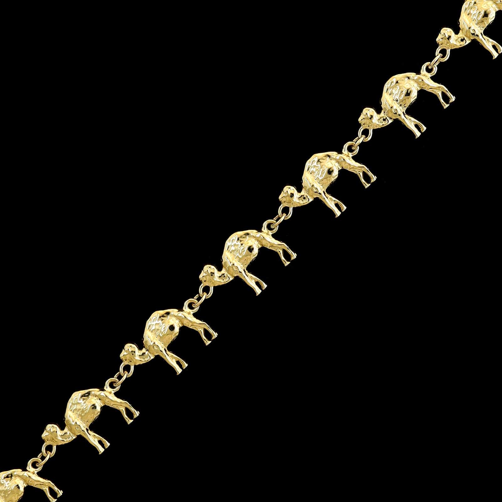 14K Yellow Gold Estate Camel Motif Bracelet - Image 2