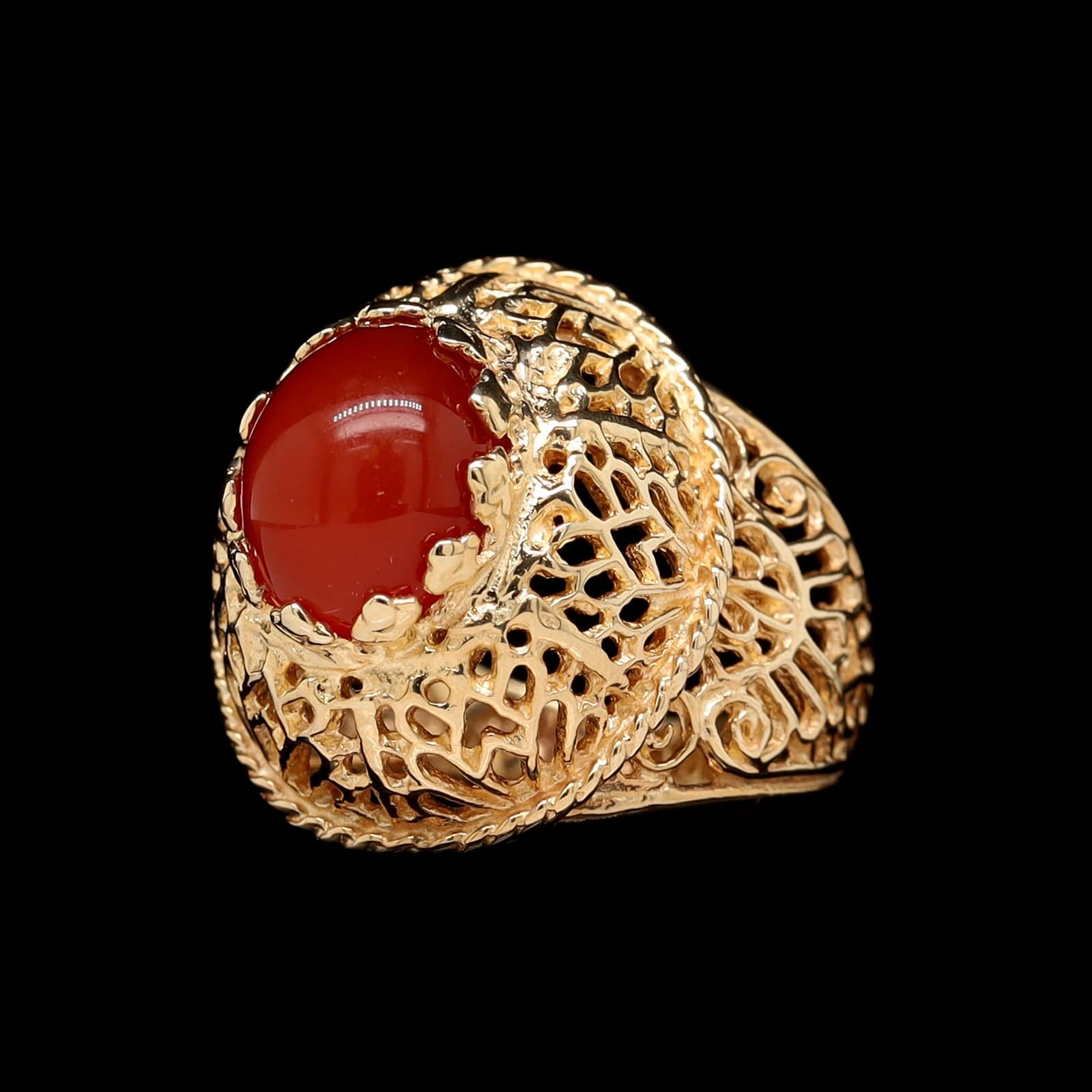 14K Yellow Gold Estate Carnelian Ring