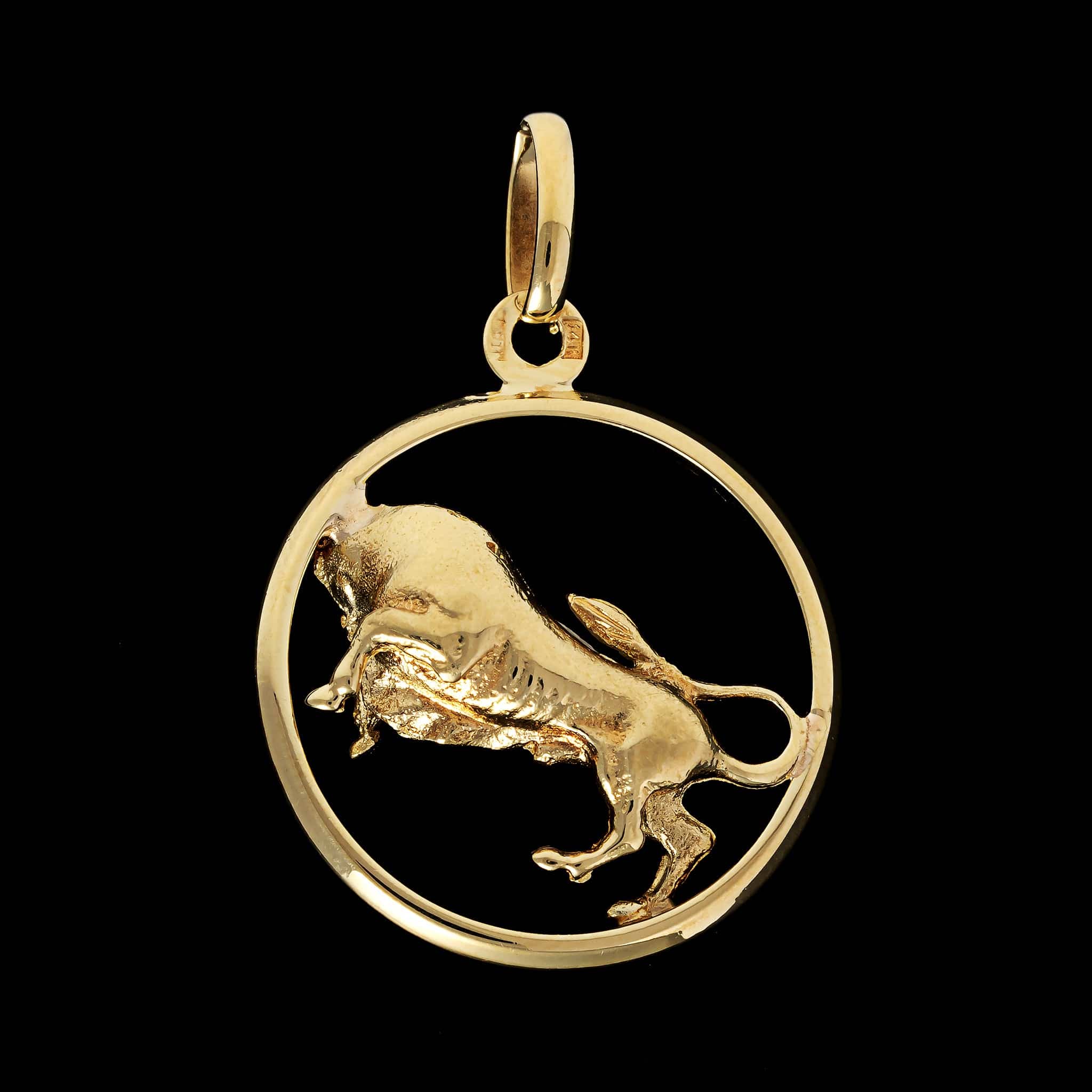 14K Yellow Gold Estate Circle Taurus Zodiac Pendant - Image 2