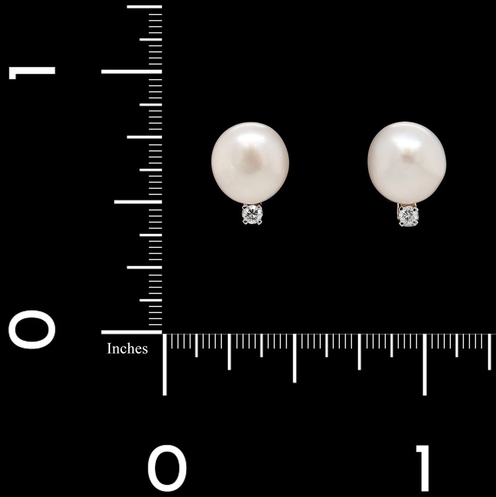 14K Yellow Gold Estate Cultured Freshwater Pearl and Diamond Earrings - Image 2