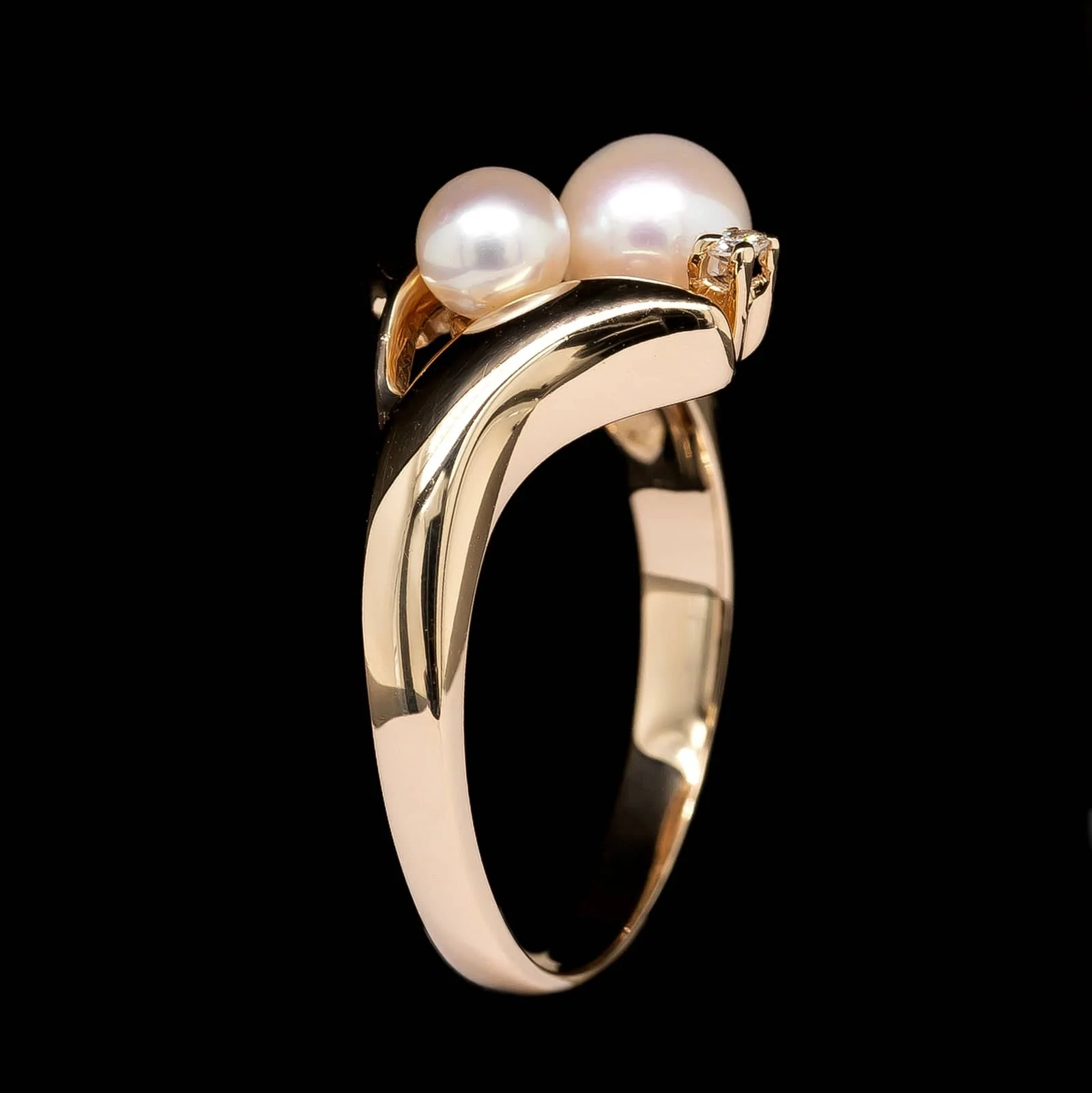 14K Yellow Gold Estate Cultured Pearl and Diamond Ring - Image 2