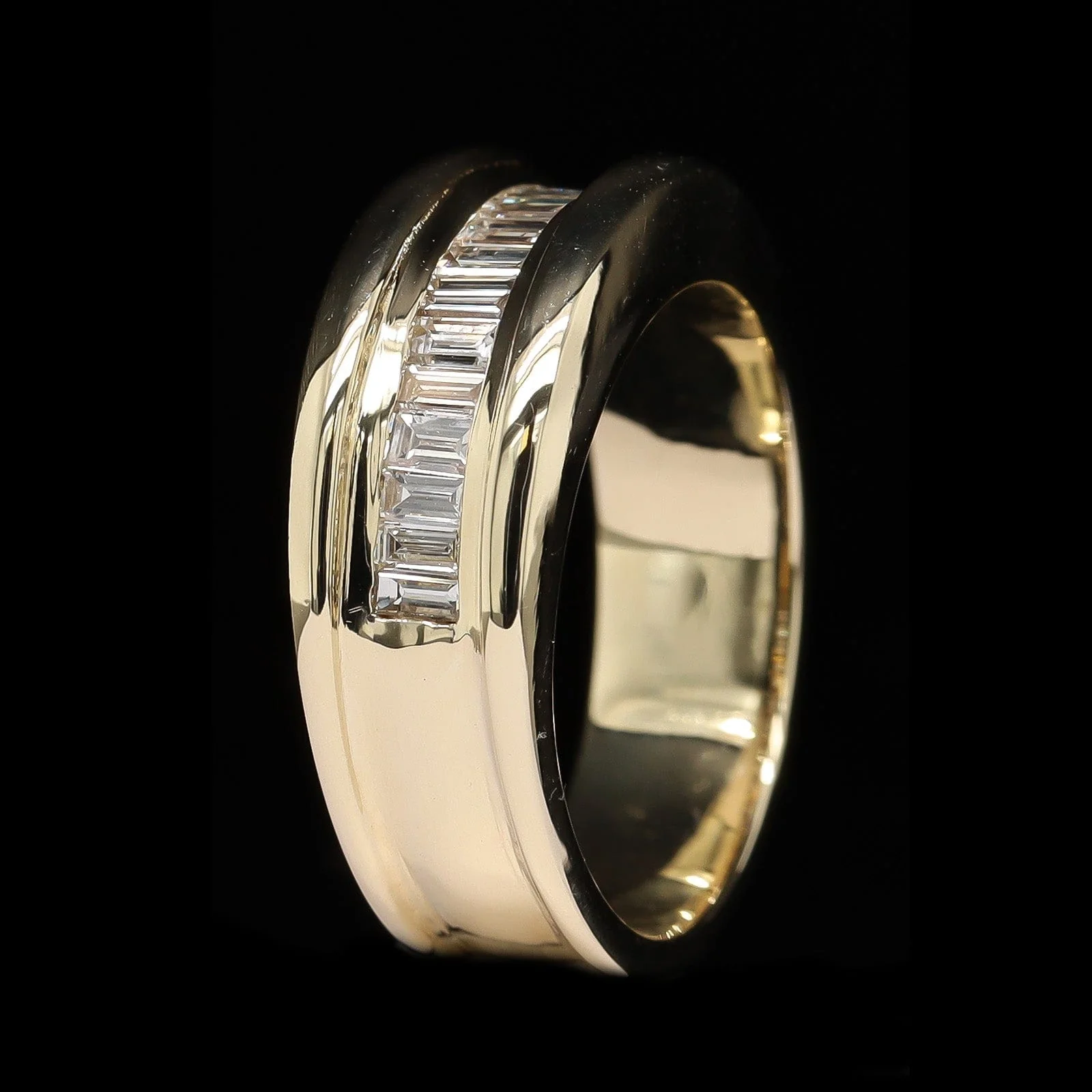 14K Yellow Gold Estate Diamond Band - Image 2
