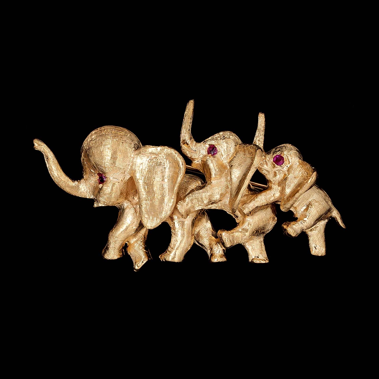 14K Yellow Gold Estate Elephant Pin