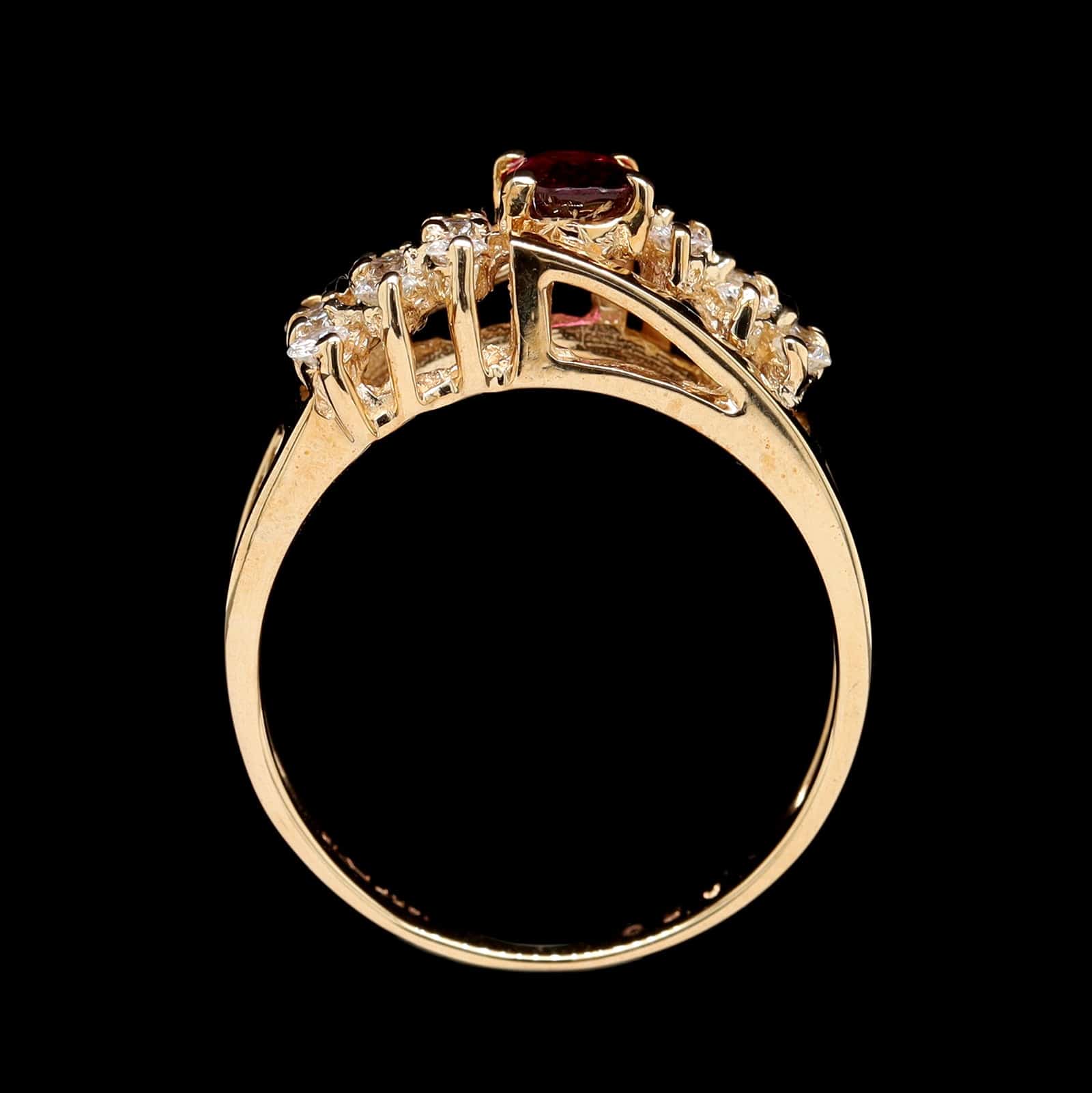 14K Yellow Gold Estate Ruby and Diamond Ring - Image 3