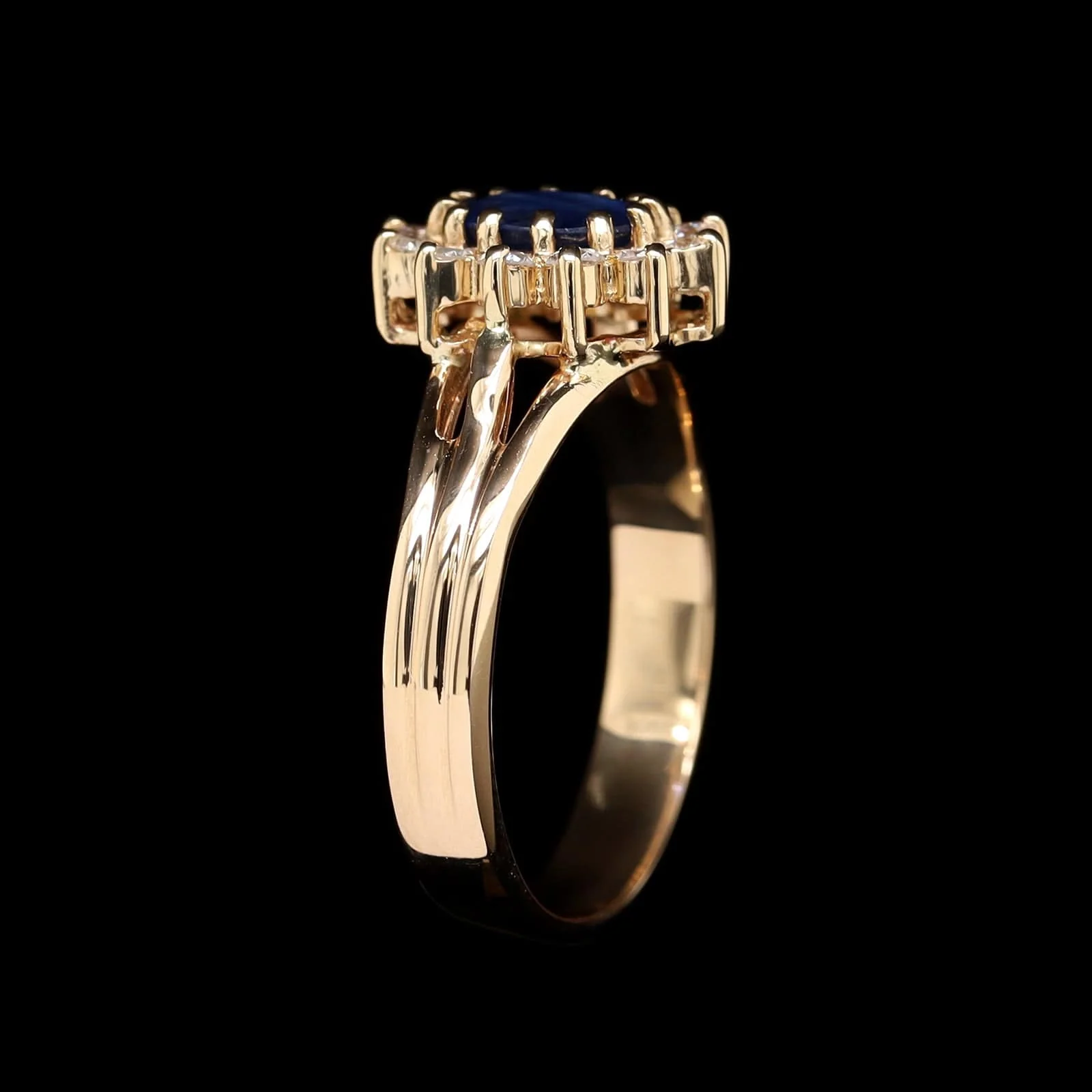 14K Yellow Gold Estate Sapphire and Diamond Ring - Image 2