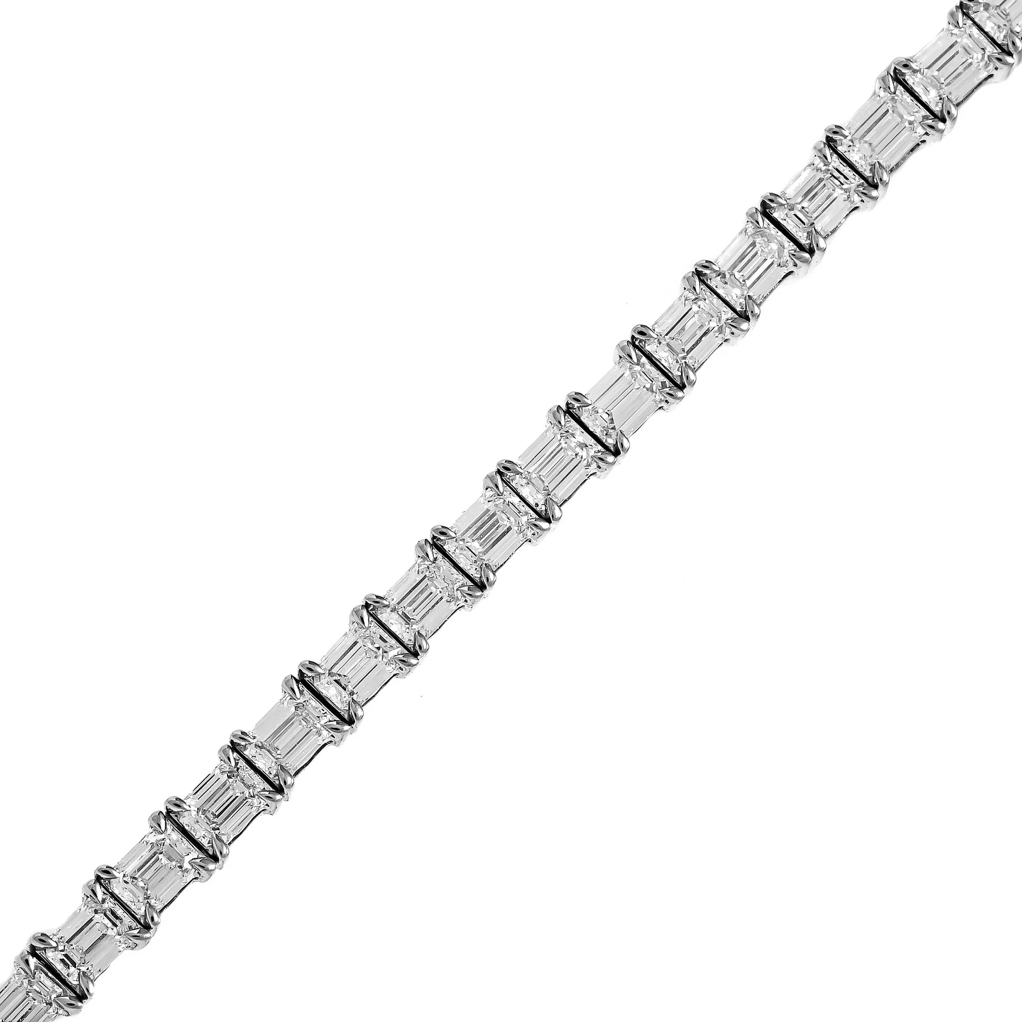 18K White Gold Emerald Cut Diamond Tennis Bracelet - Image 2