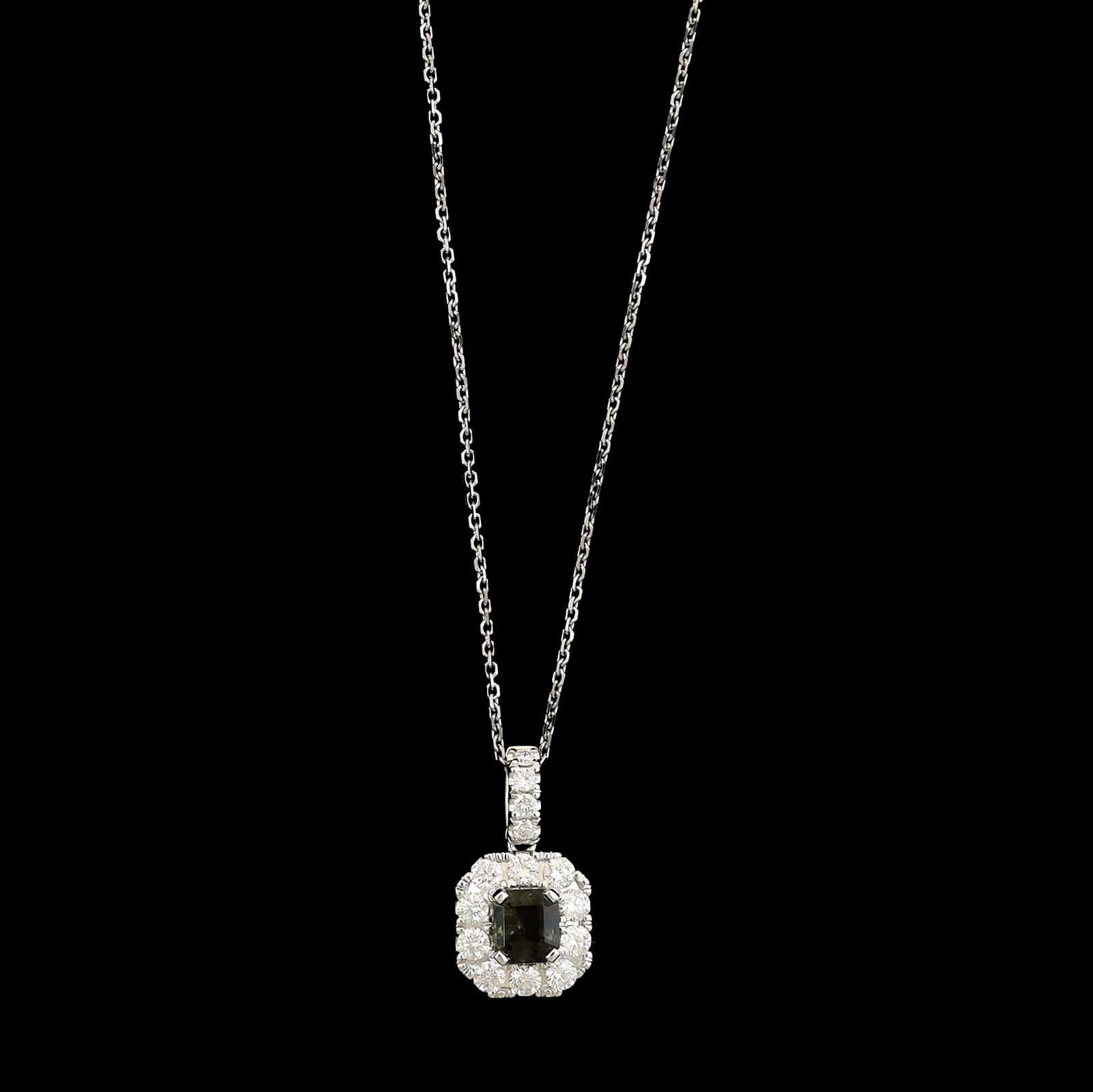 18K White Gold Estate Alexandrite and Diamond Pendant Necklace