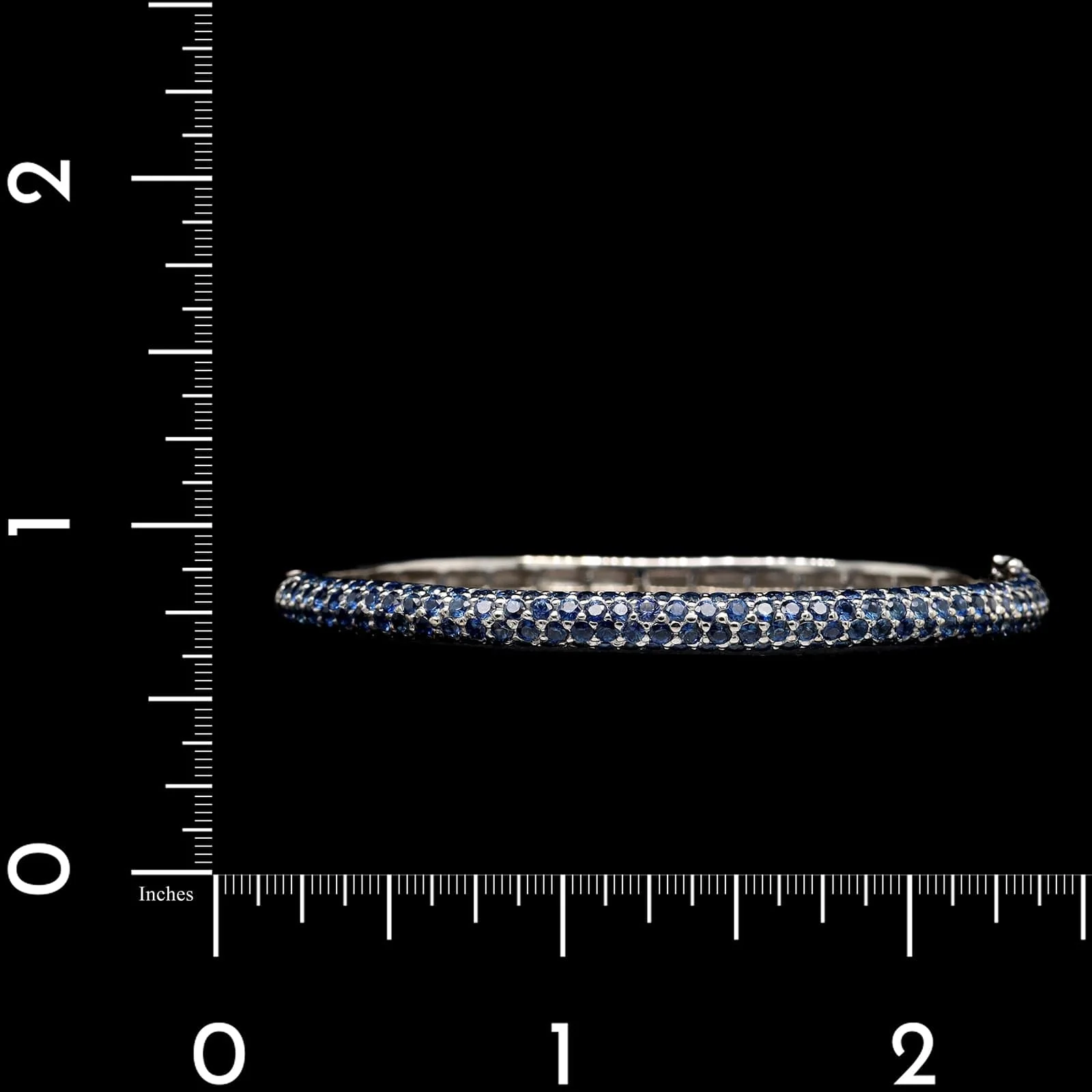 18K White Gold Estate Blue Sapphire Bangle - Image 4