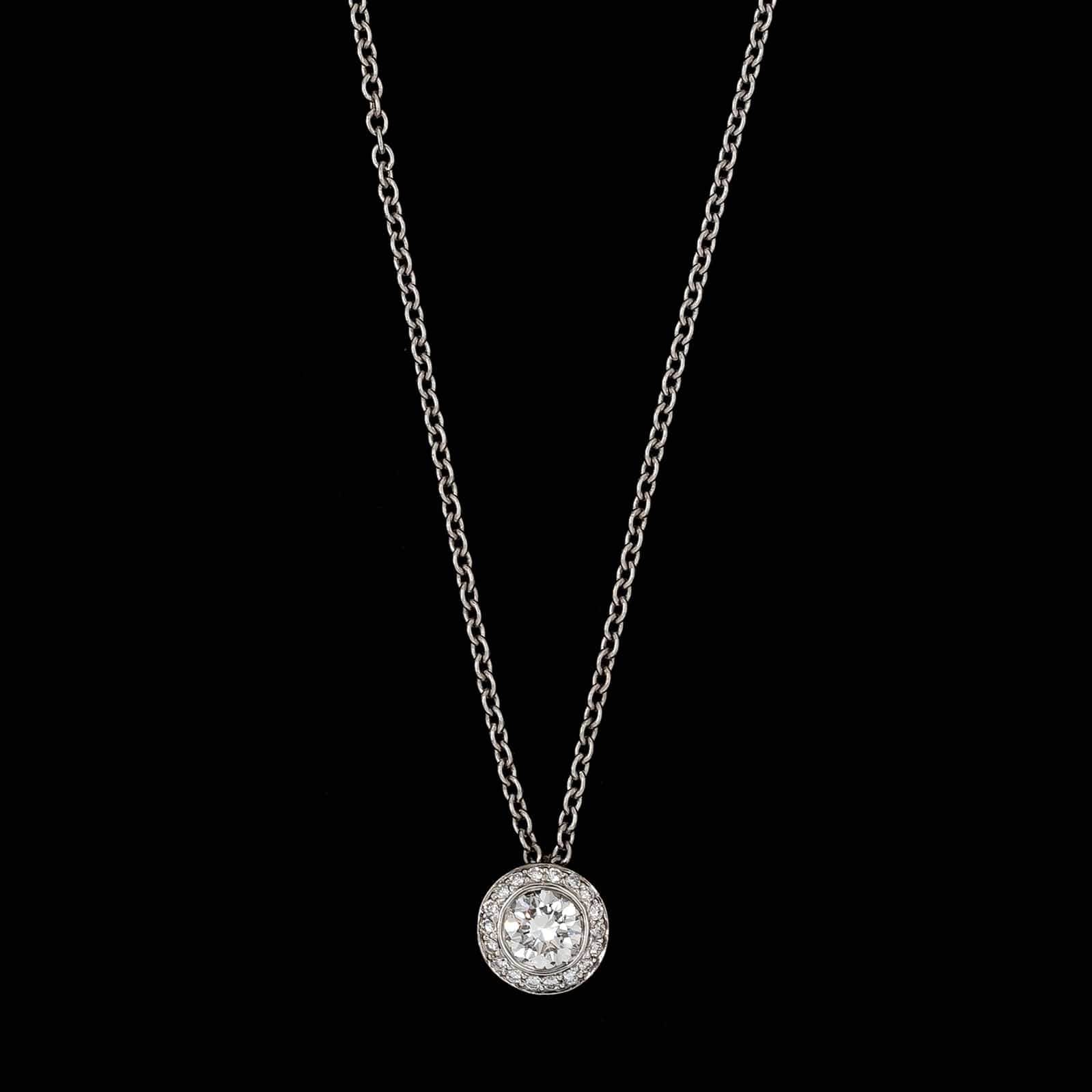18K White Gold Estate Diamond Pendant Necklace