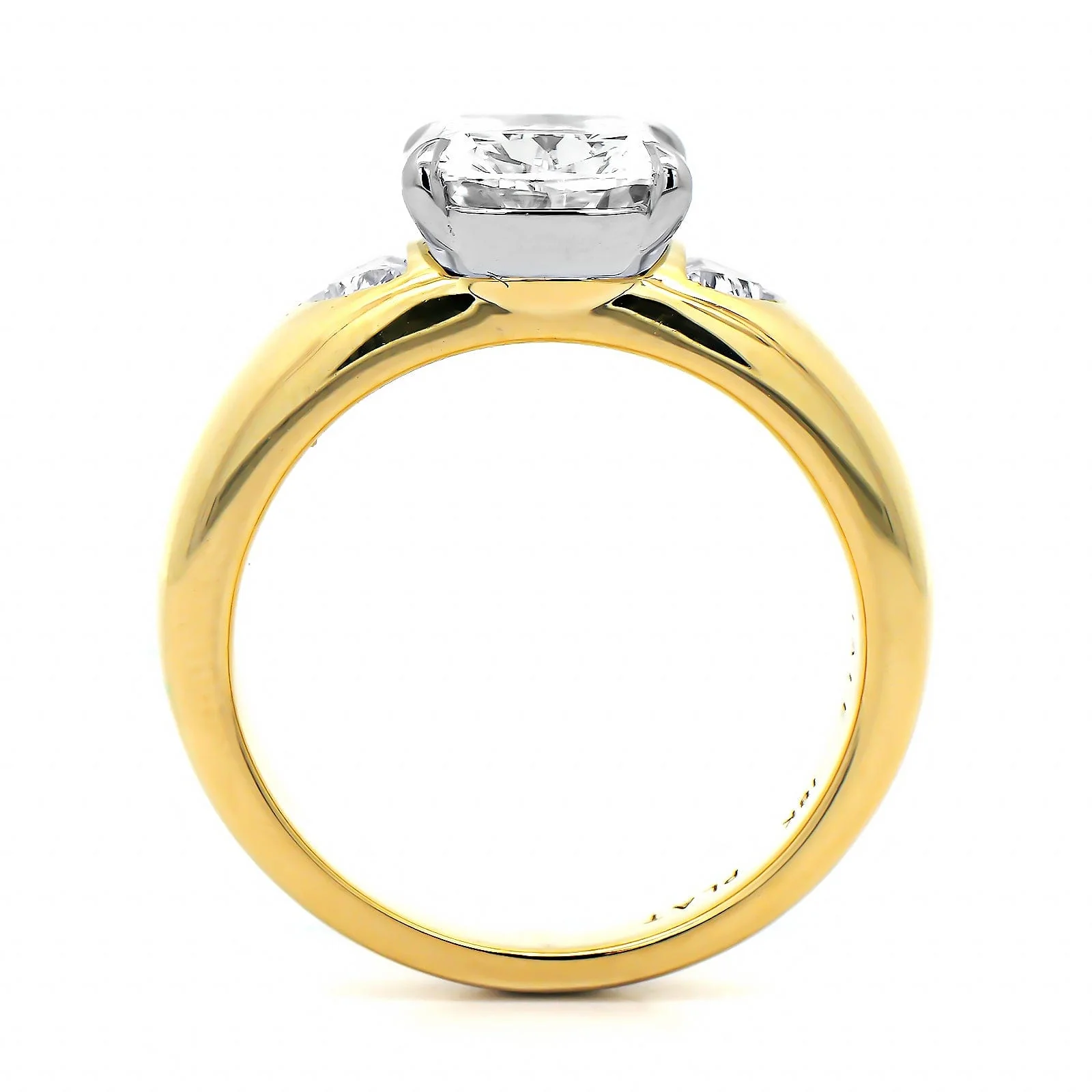 18K Yellow Gold Elongated Cushion Cut Diamond Engagement Ring - Image 3