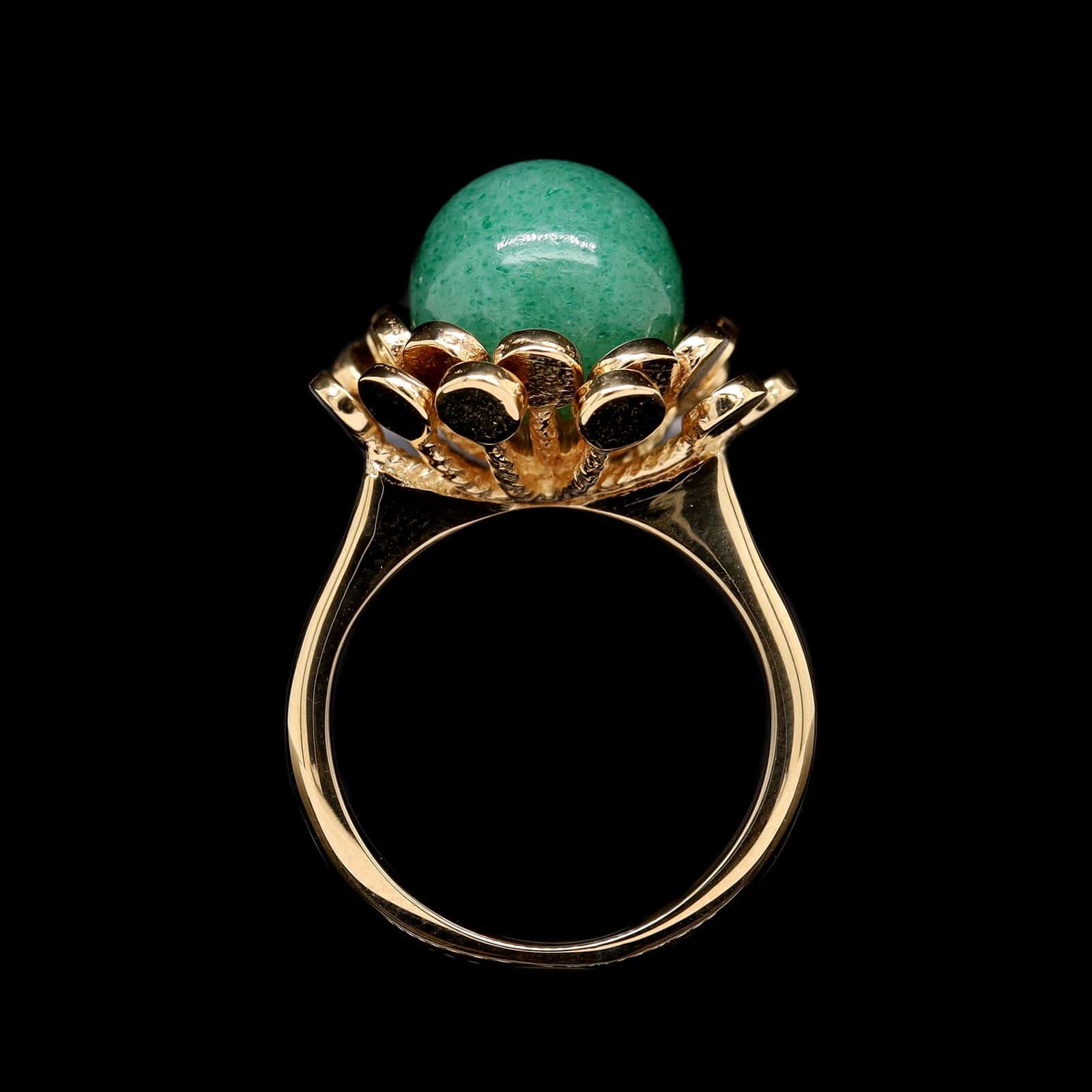 18K Yellow Gold Estate Aventurine Bead Flower Ring - Image 3