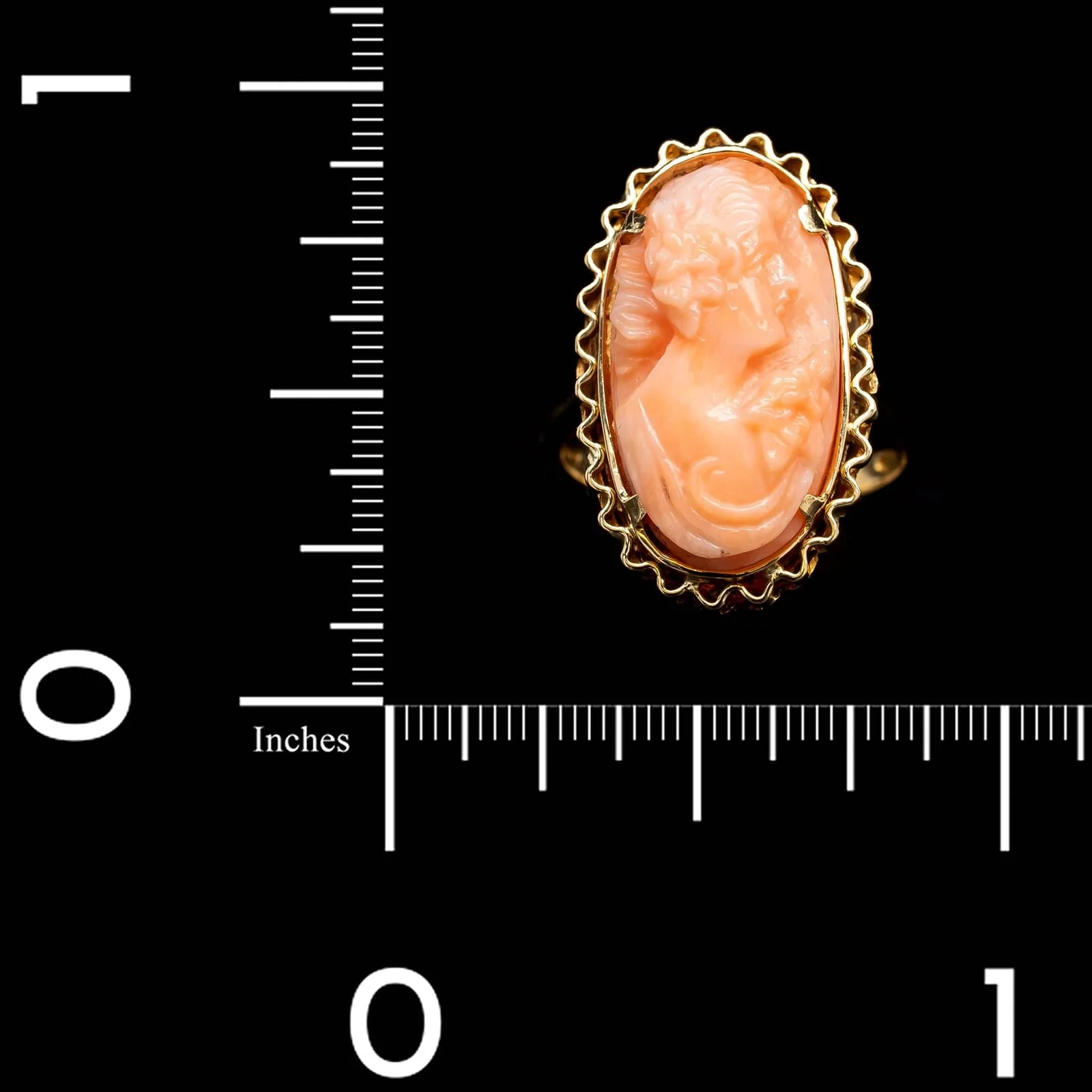 18K Yellow Gold Estate Coral Cameo Ring - Image 4