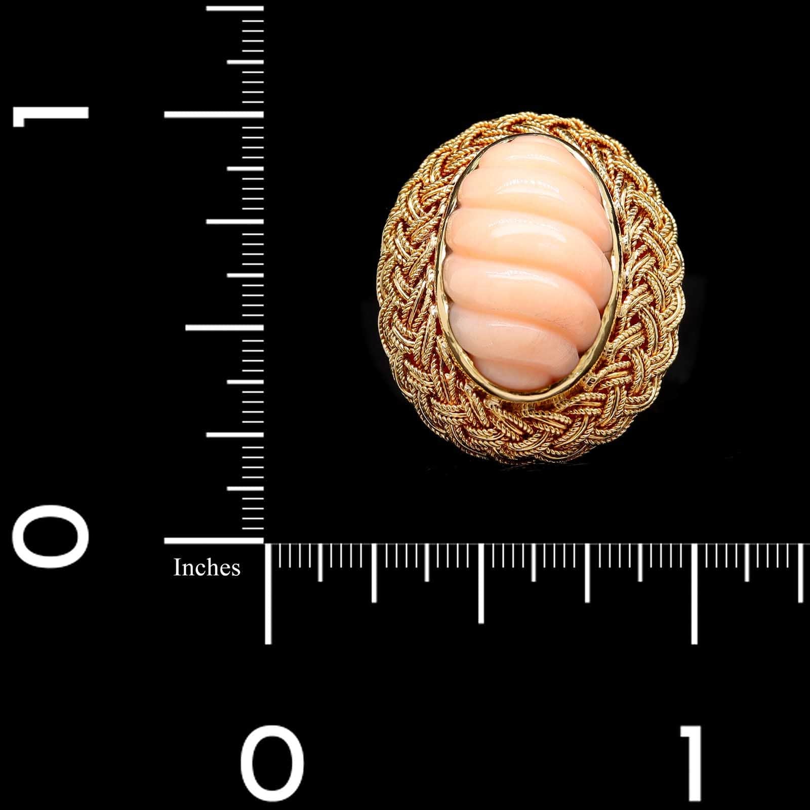 18K Yellow Gold Estate Coral Ring - Image 4