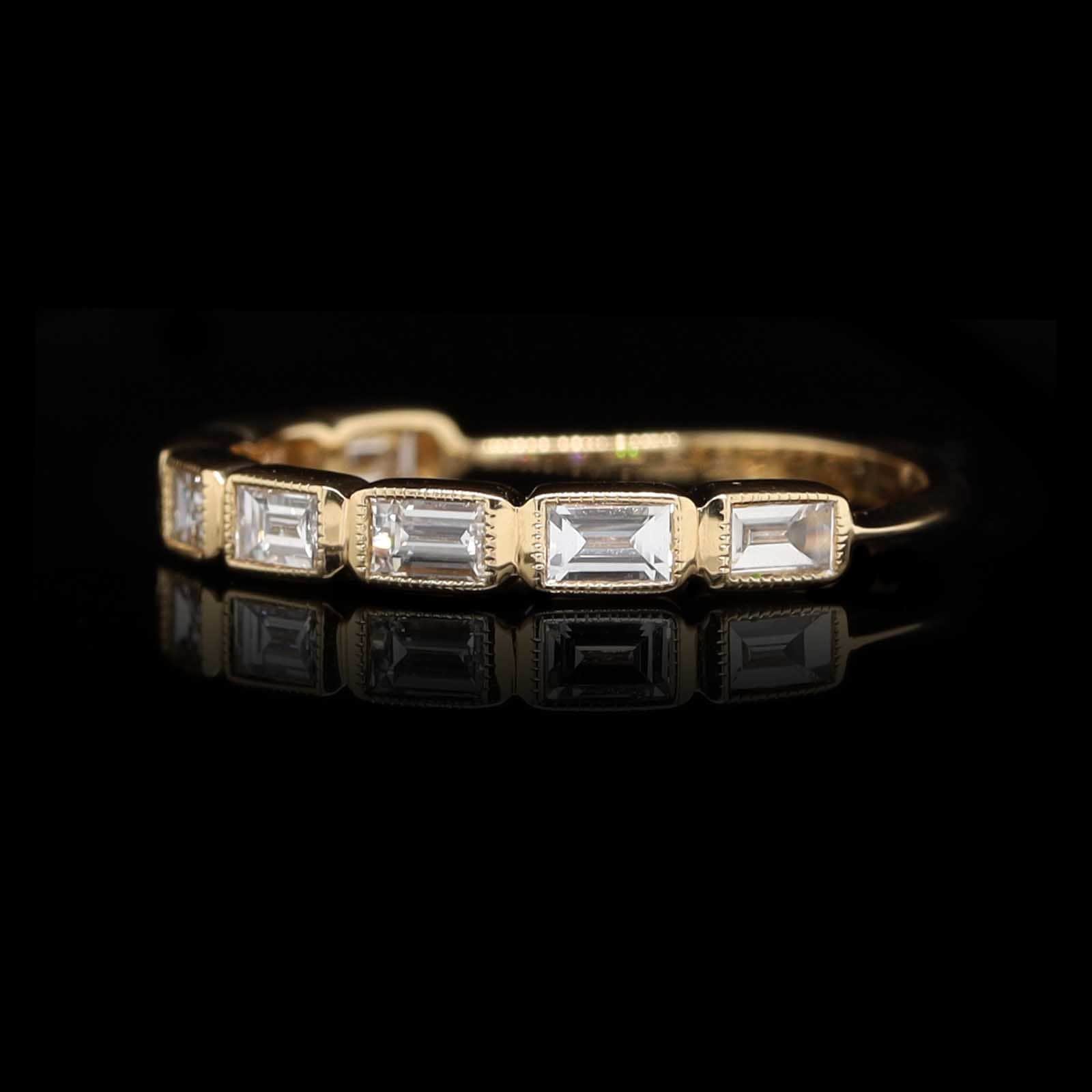 18K Yellow Gold Estate Diamond Band