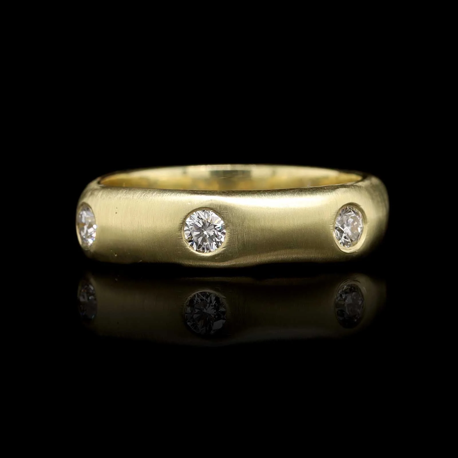 18K Yellow Gold Estate Hexagon Diamond Band