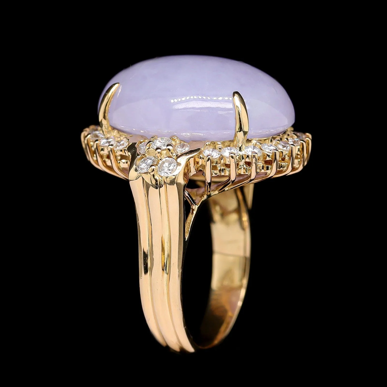 18K Yellow Gold Estate Jadeite and Diamond Ring - Image 2