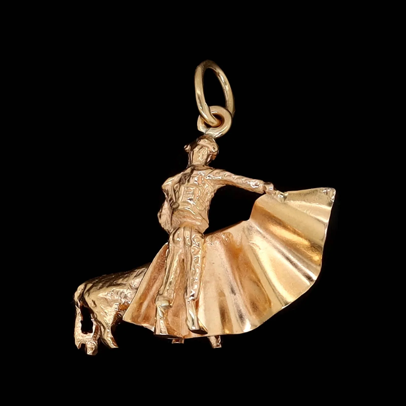 18K Yellow Gold Estate Matador and Bull Charm - Image 2