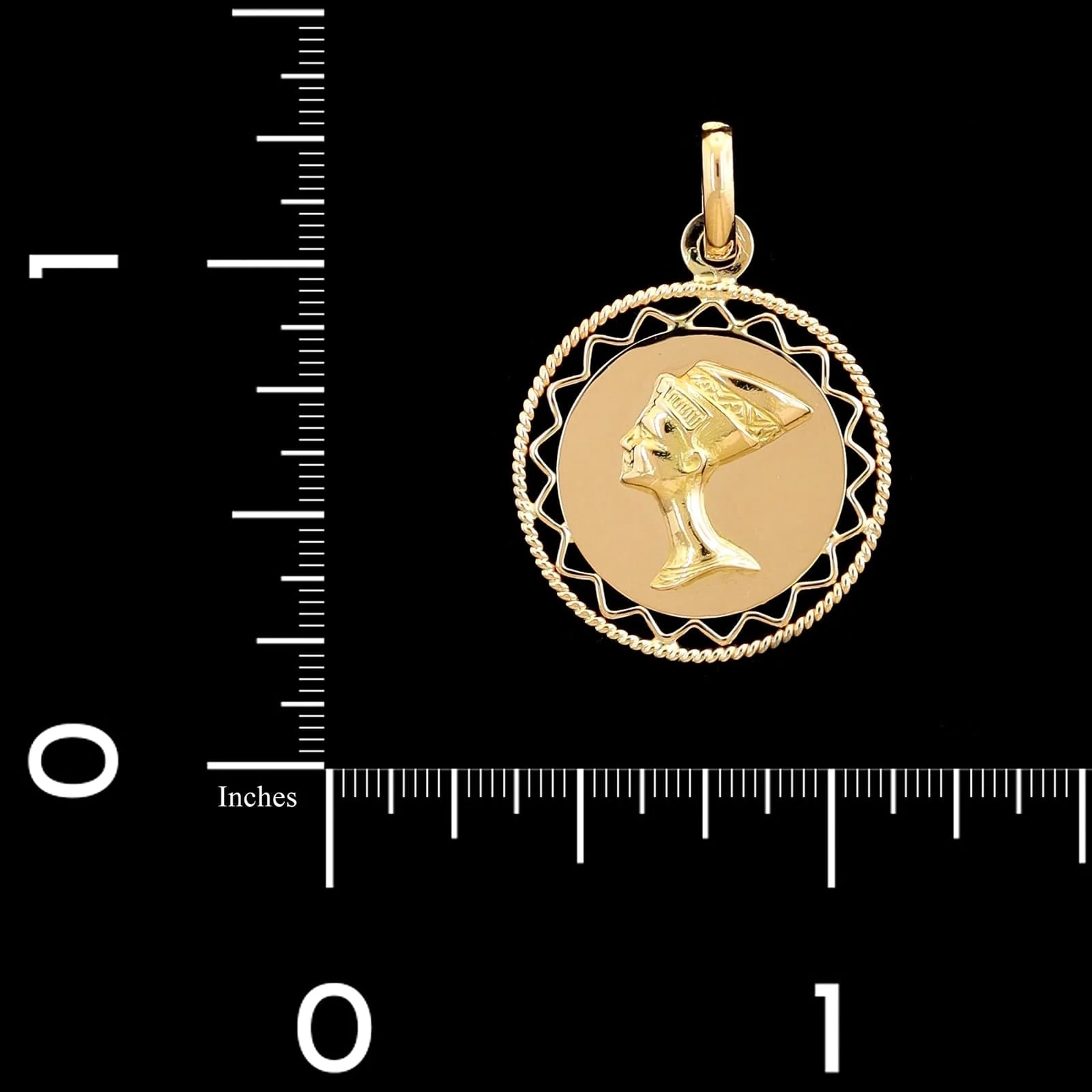 18K Yellow Gold Estate Nefertiti Charm - Image 3