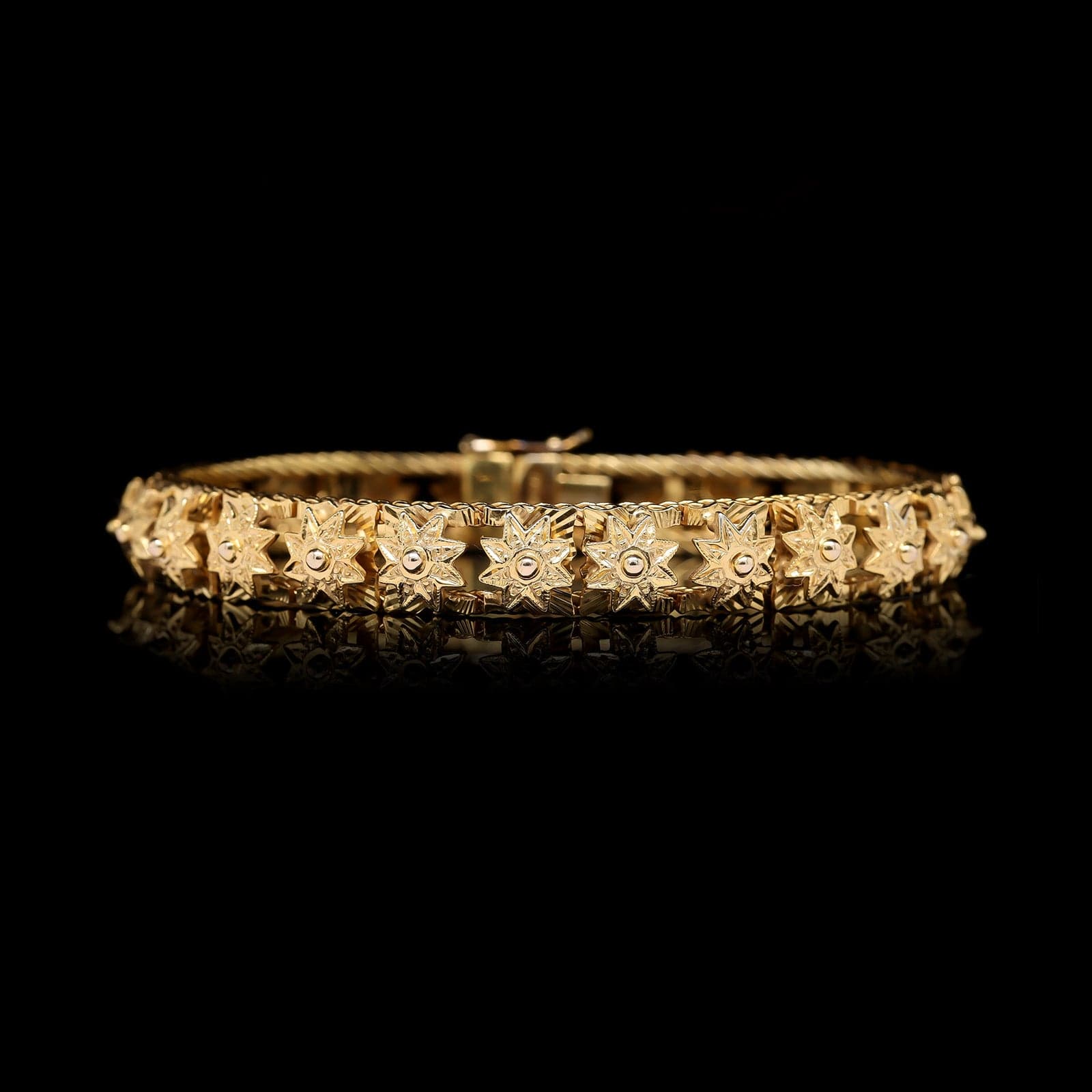 18K Yellow Gold Estate Star Motif Bracelet