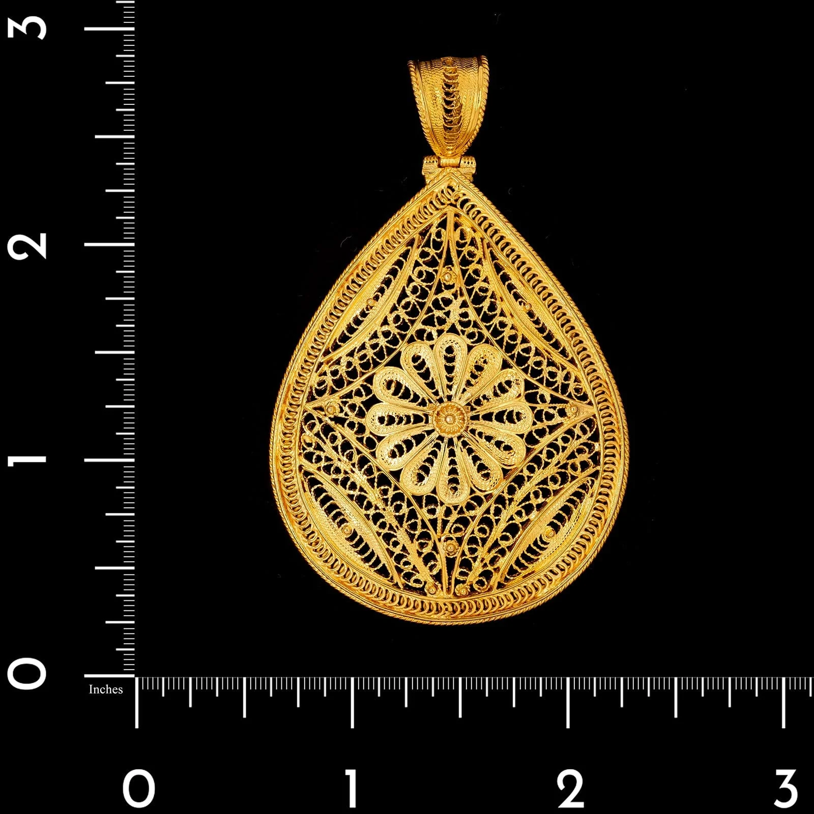 22K Yellow Gold Estate Filigree Pendant - Image 3