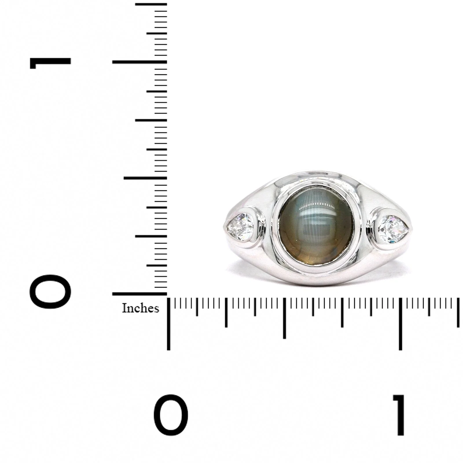 18K White Gold Alexandrite Catseye and Diamond Ring - Image 3