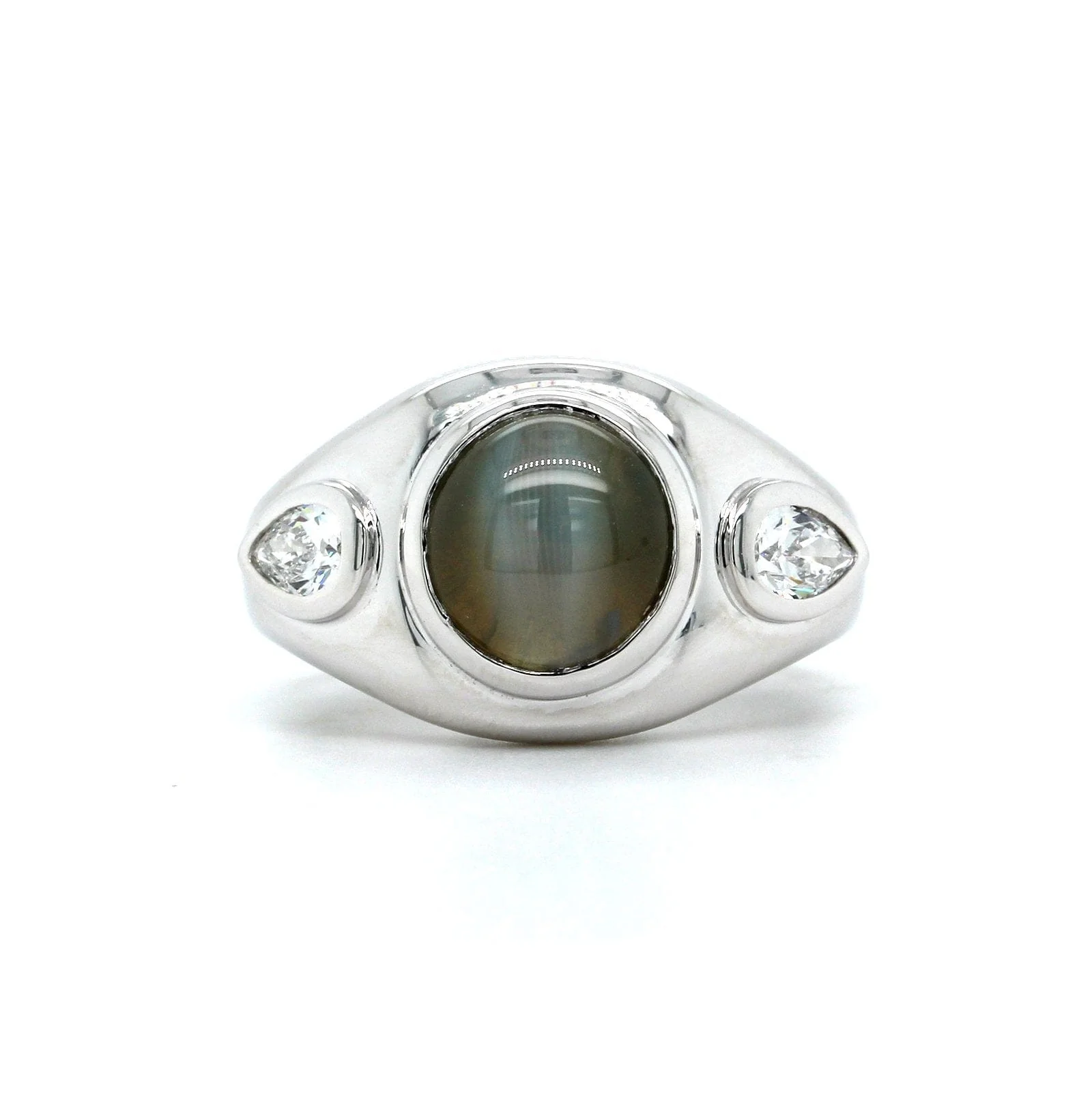 18K White Gold Alexandrite Catseye and Diamond Ring - Image 4