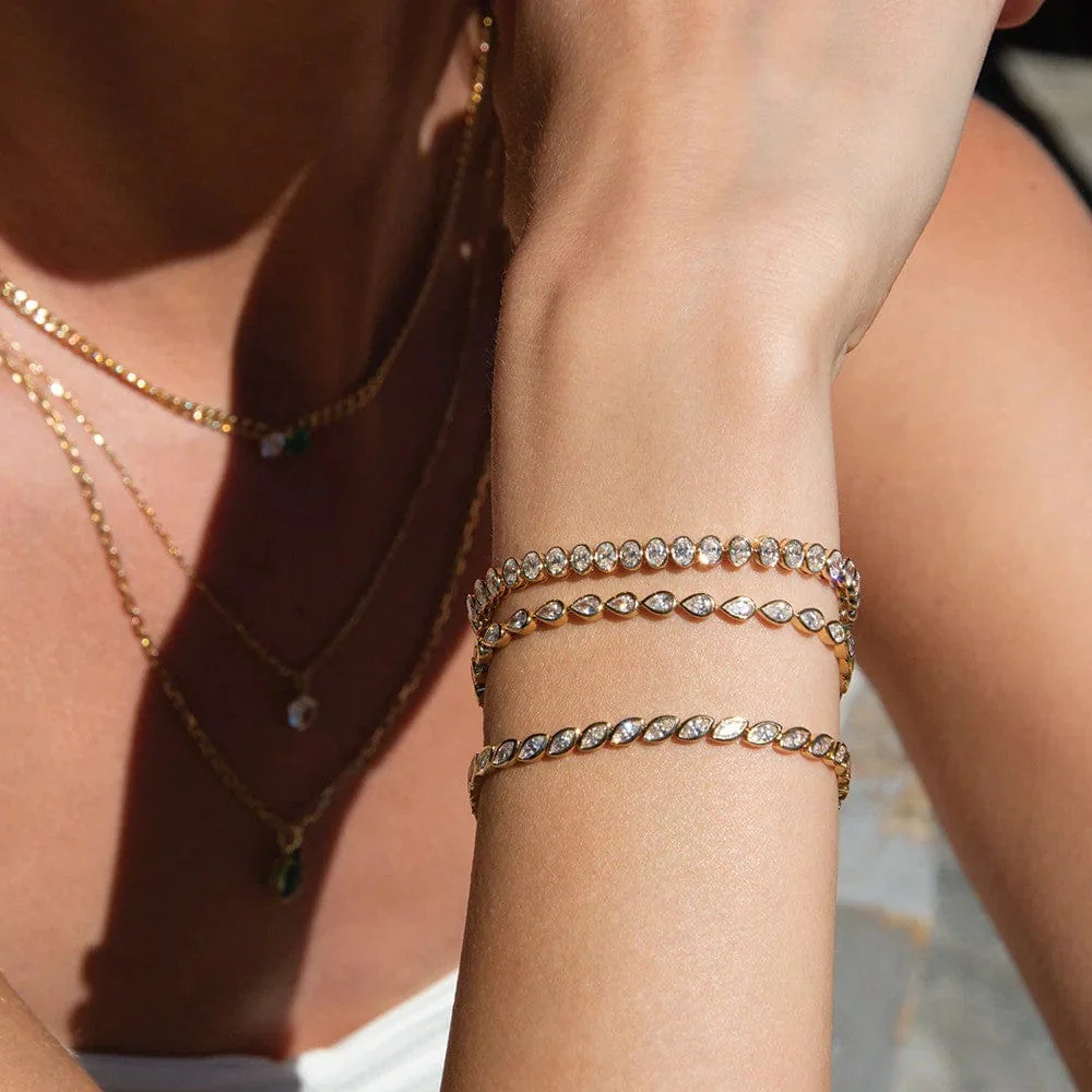 Anita Ko 18K Yellow Gold Pear Diamond Link Bracelet - Image 2
