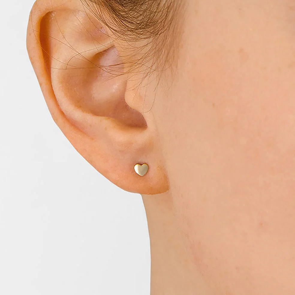 Anzie 14K Yellow Gold Heart Stud Earrings - Image 2