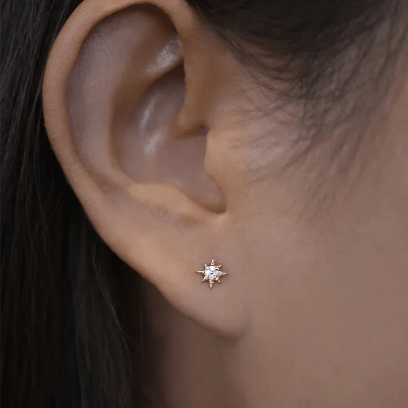 Anzie 14K Yellow Gold North Star Stud Earrings - Image 2