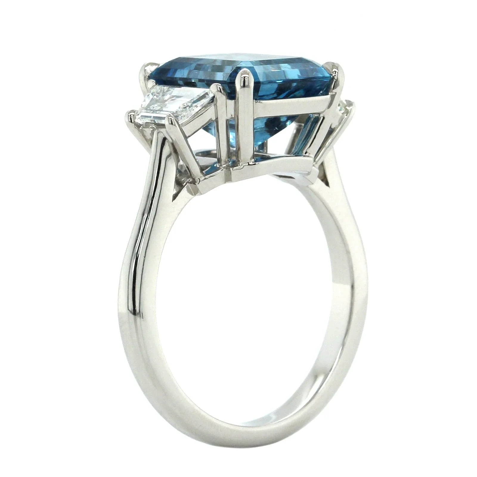 Platinum 3 Stone Aquamarine Diamond Ring - Image 3