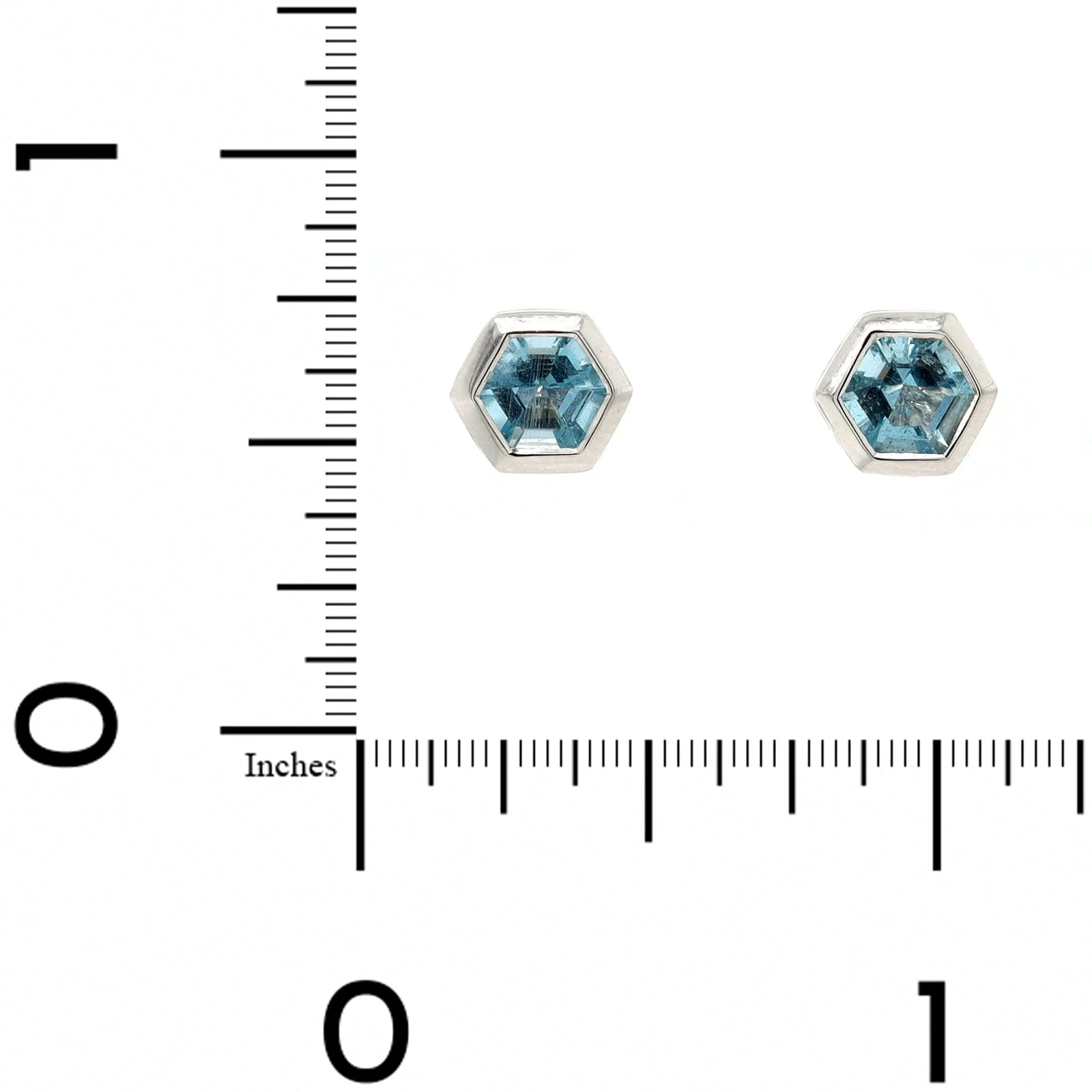 18K White Gold Aquamarine Hexagon Stud Earrings - Image 2