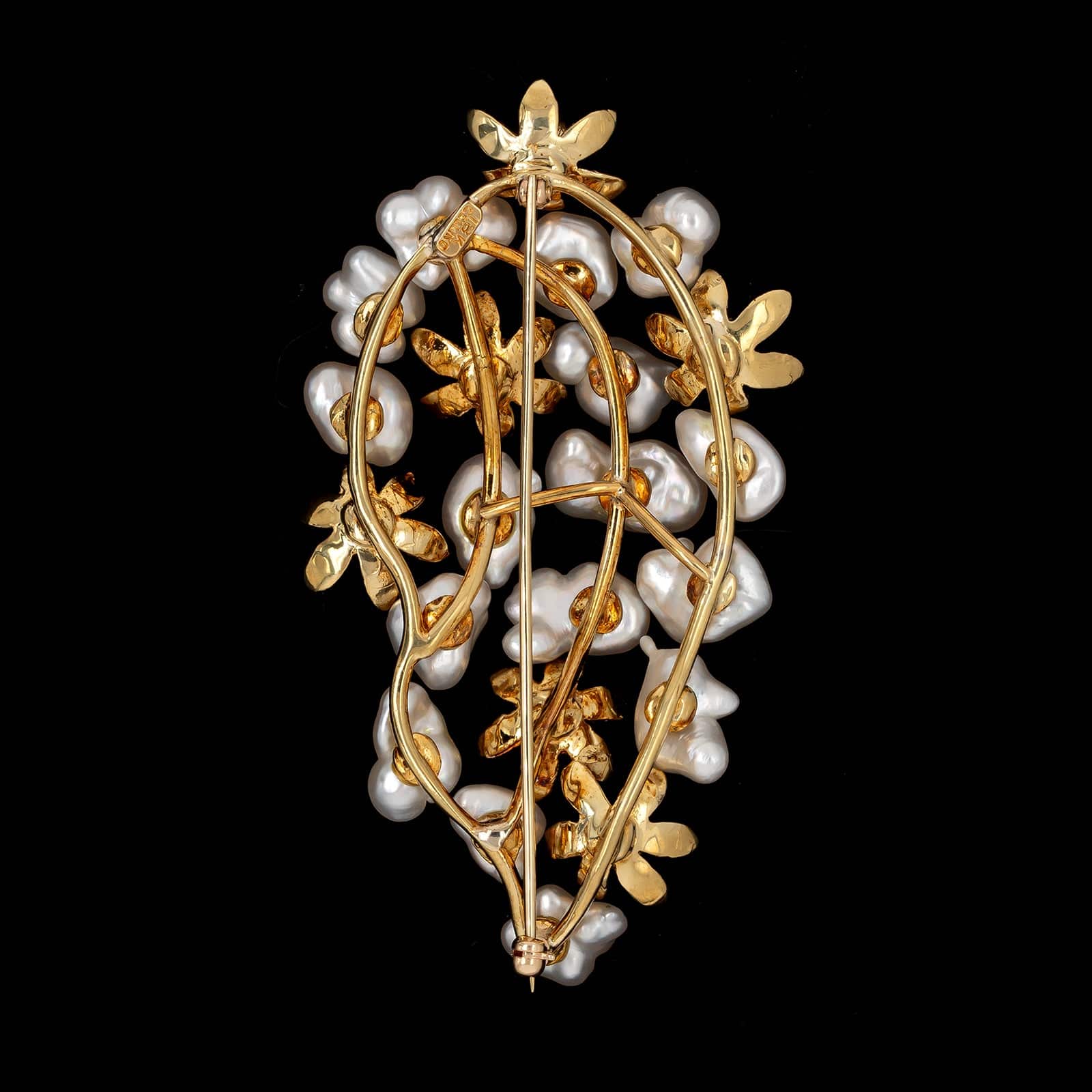Cellino 18K Yellow Gold Estate Cultured Baroque Pearl and Diamond Pin - Image 2
