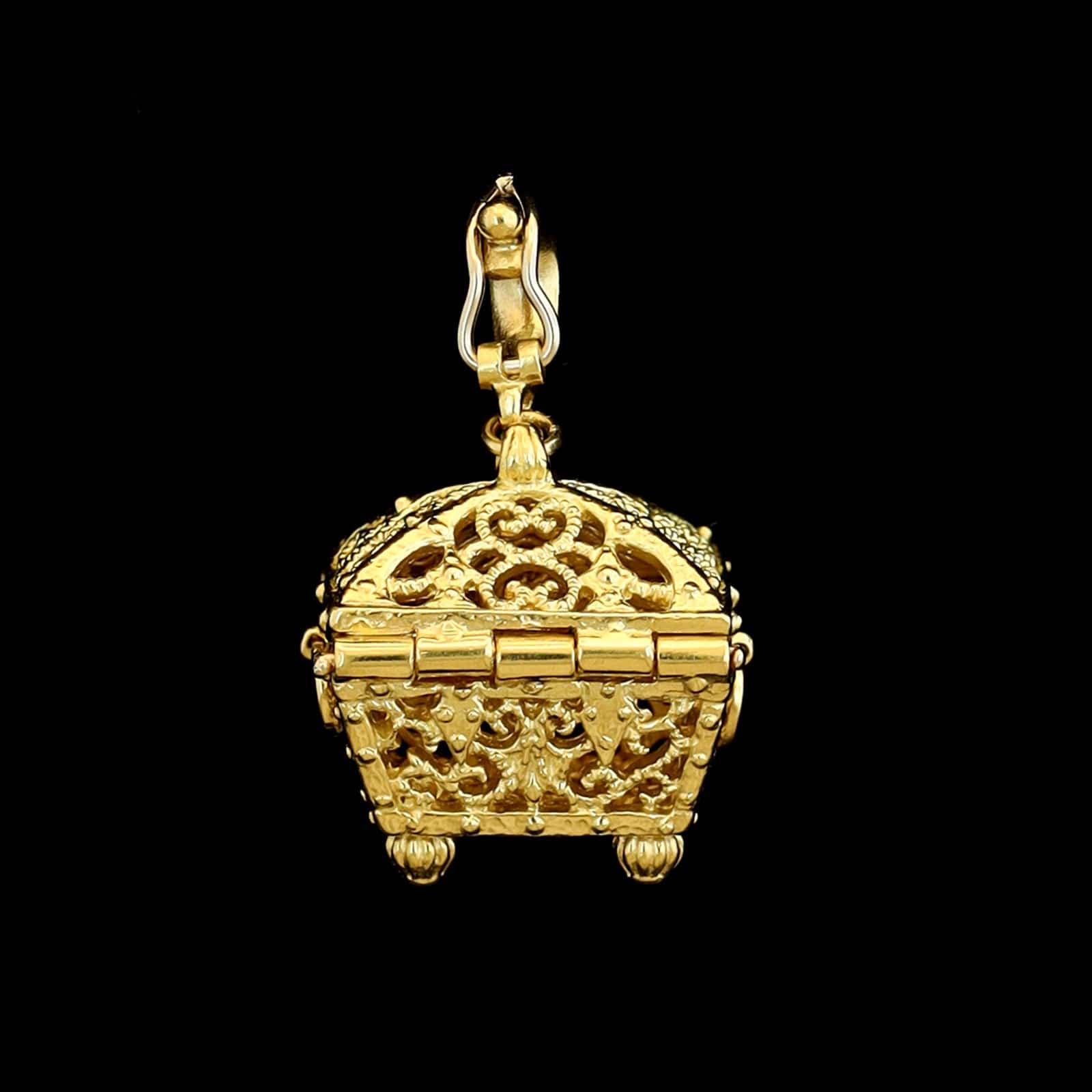 Cynthia Bach 18K Yellow Gold Estate Treasure Chest with Diamond Ring Pendant - Image 3