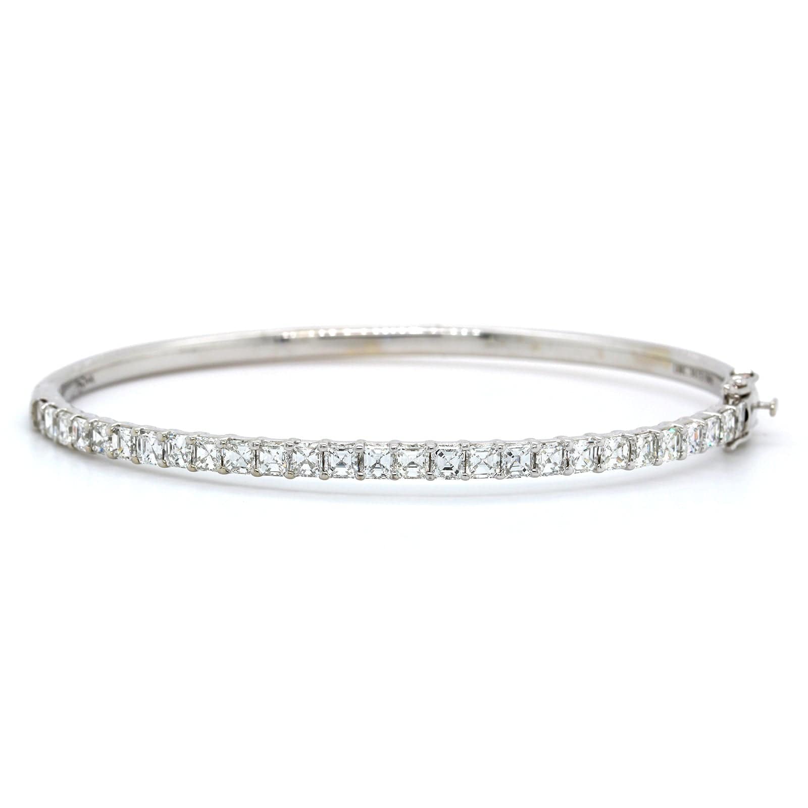 18K White Gold Square Emerald Cut Diamond Bangle Bracelet - Image 4