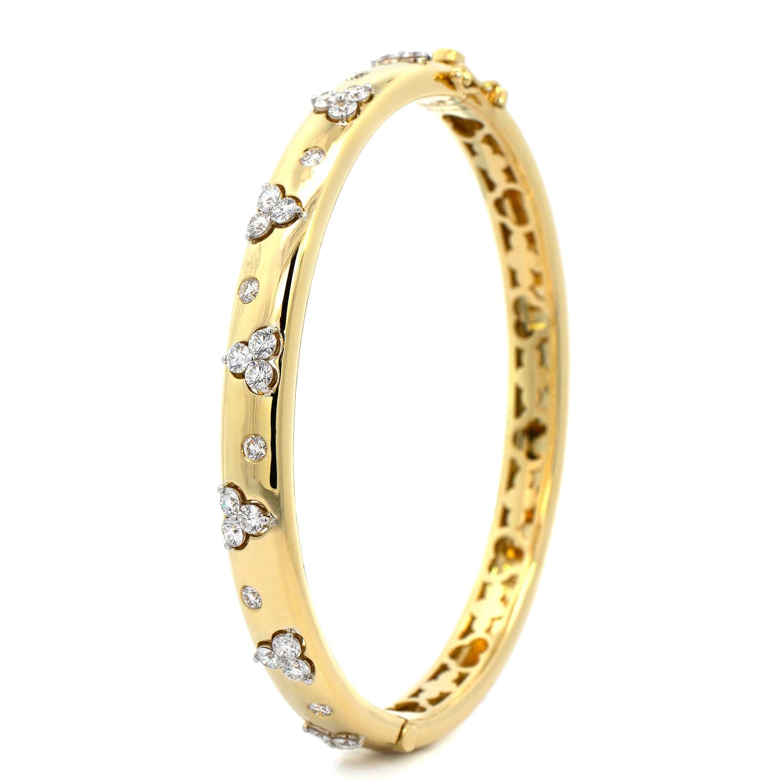 18K Yellow Gold High Polished Diamond Bangle Bracelet - Image 2