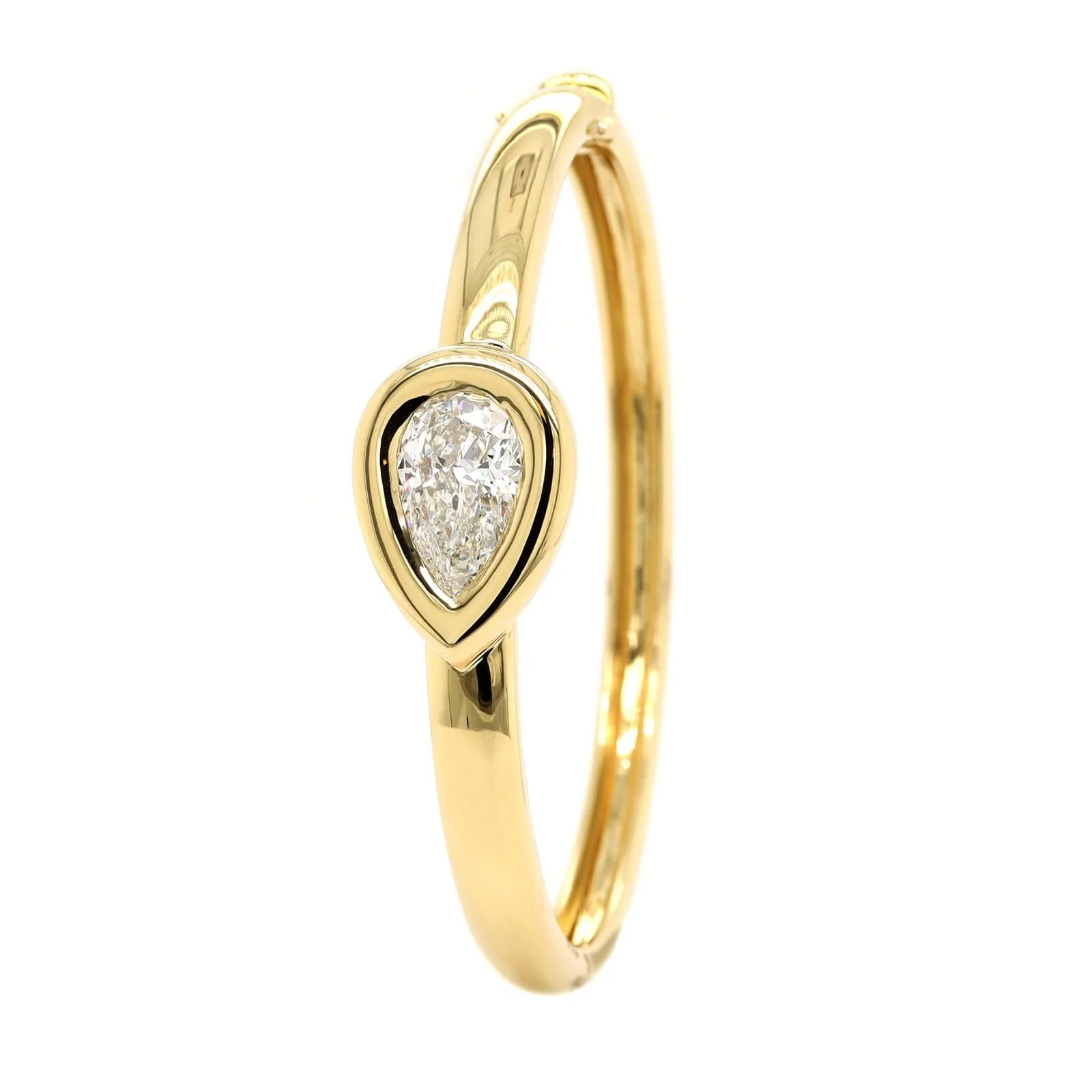 18K Yellow Gold Pear Shaped Diamond Bangle Bracelet - Image 2