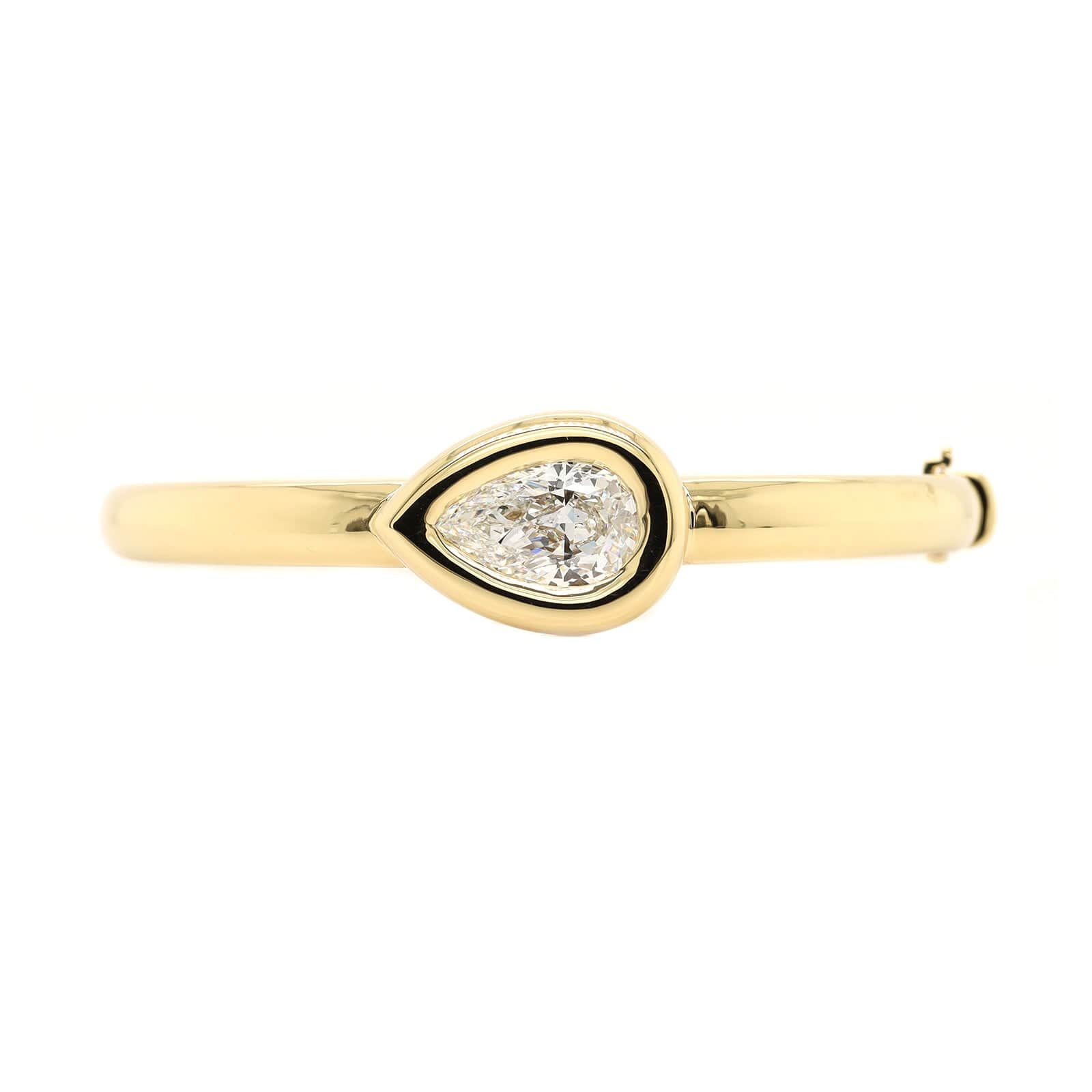 18K Yellow Gold Pear Shaped Diamond Bangle Bracelet - Image 5