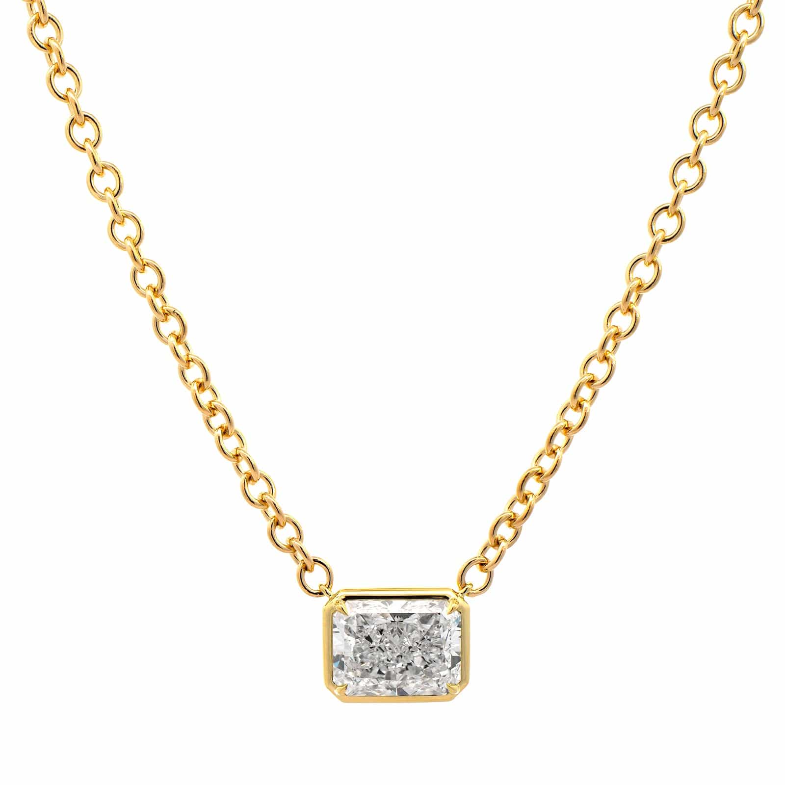 18K Yellow Gold Radiant Diamond Pendant Necklace - Image 5