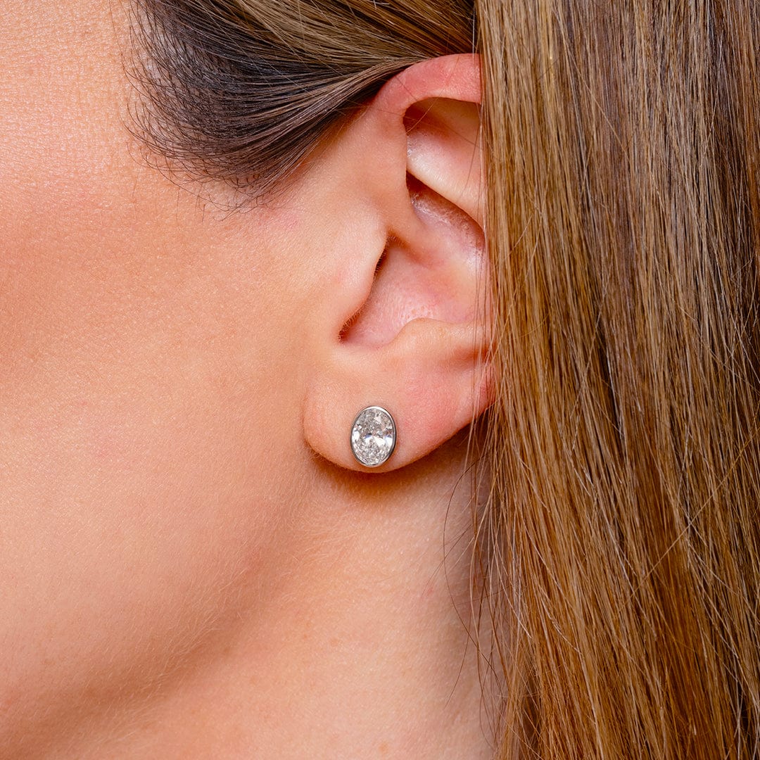 18K White Gold 1CTW Oval Diamond Stud Earrings - Image 3