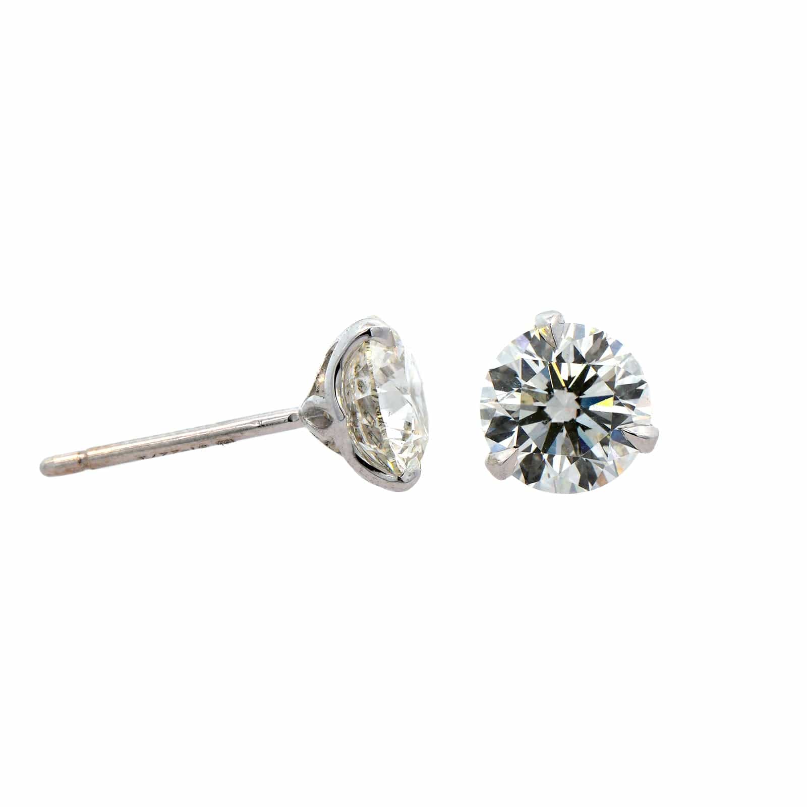 18K White Gold 3 Prong Diamond Stud Earrings - Image 3