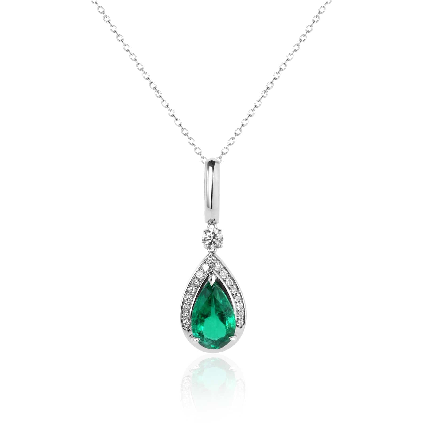 18K White Gold Pear Shaped Emerald and Diamond Pendant Necklace