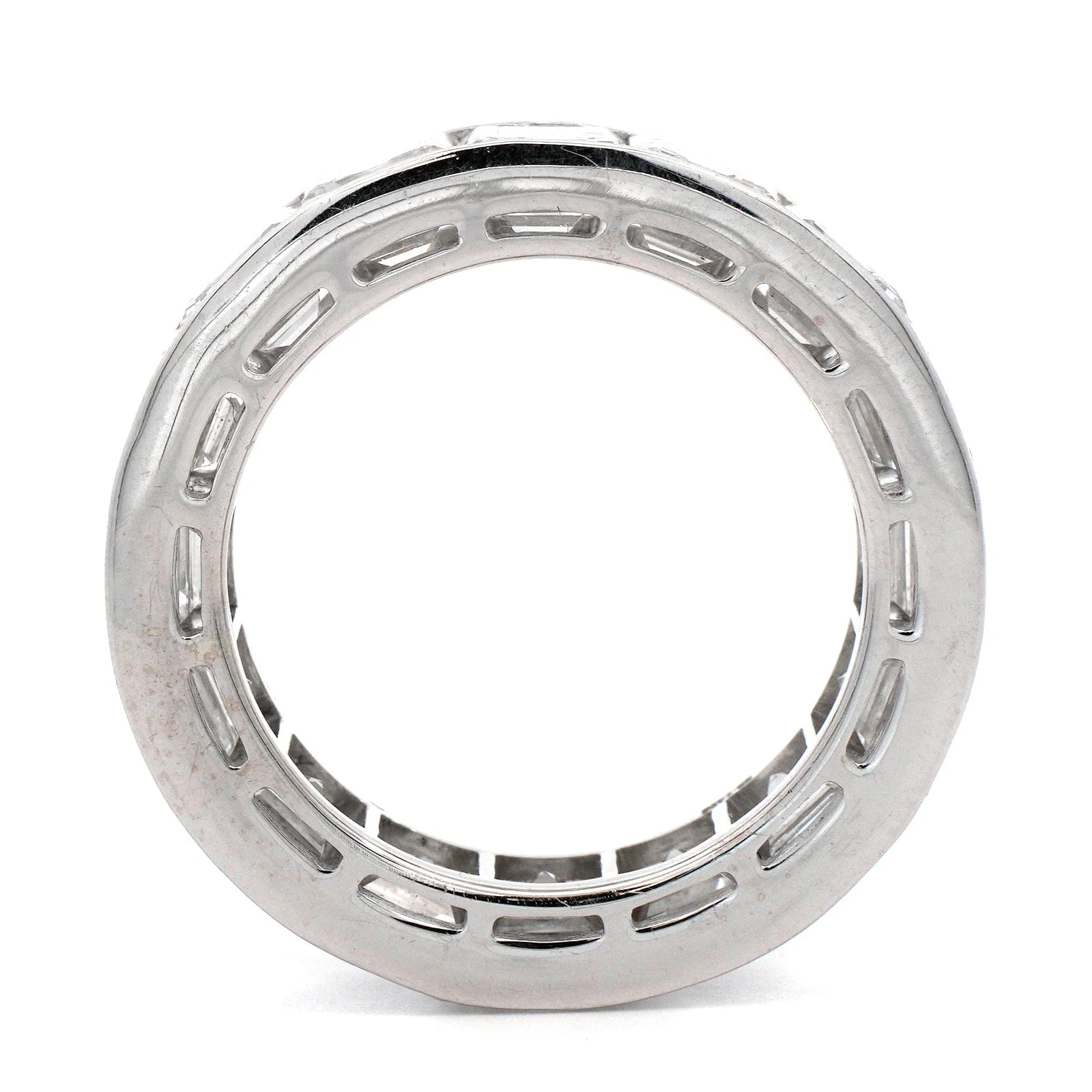 18K White Gold Carre Cut Diamond Eternity Band - Image 3