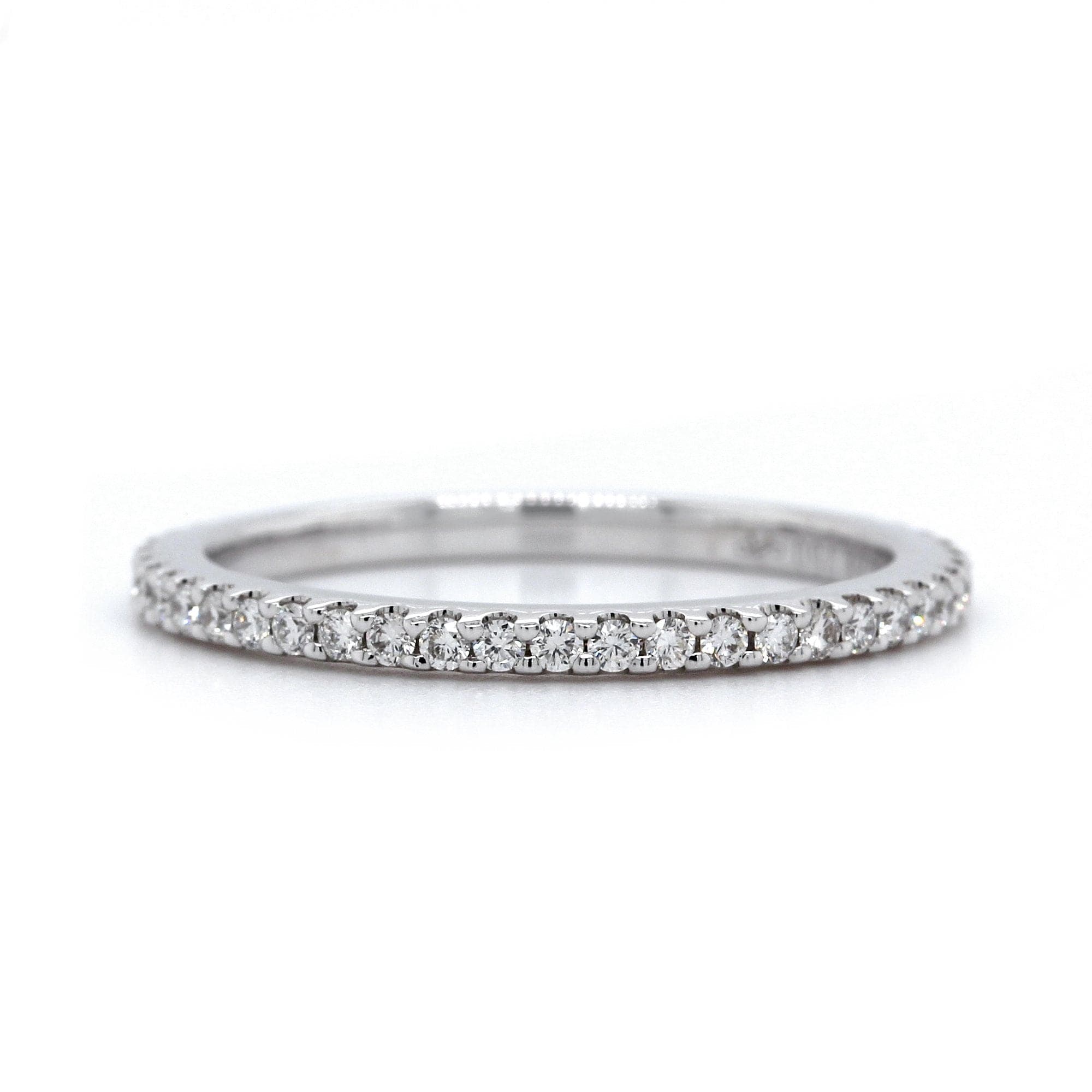 18K White Gold Shared Prong Diamond Band - Image 4