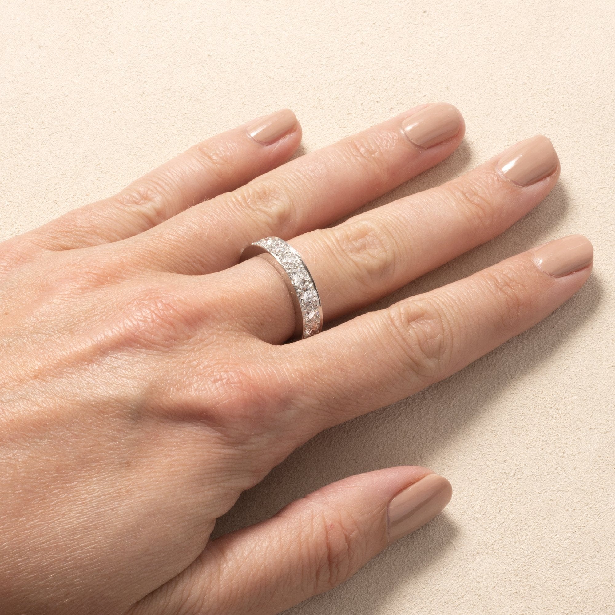 Oscar Heyman Platinum Bead Set Diamond Eternity Band - Image 2