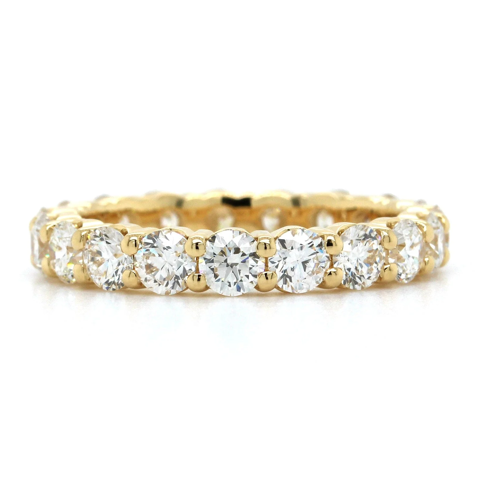 18K Yellow Gold Shared Prong Diamond Eternity Band - Image 4