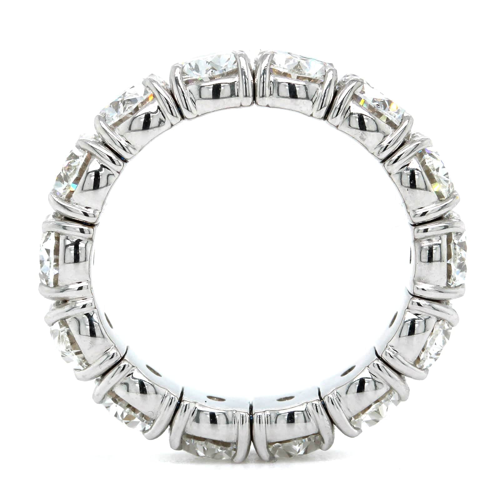 Zydo 18K White Gold Oval Diamond Stretch Ring - Image 3